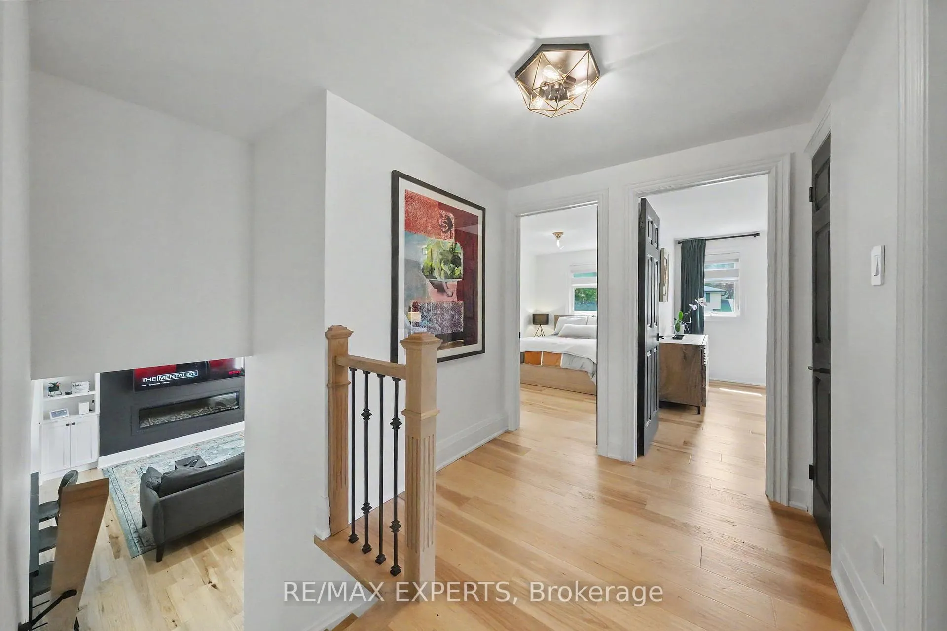 Photo 17 of 21 Bigwin Drive, Aurora, Aurora Heights — HOMEH