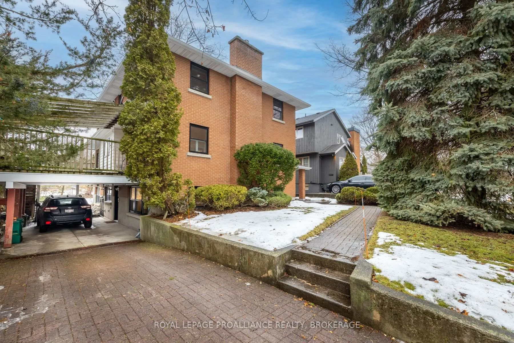 Photo 3 of 84 Beverley Street, Kingston, Central City East — HOMEH