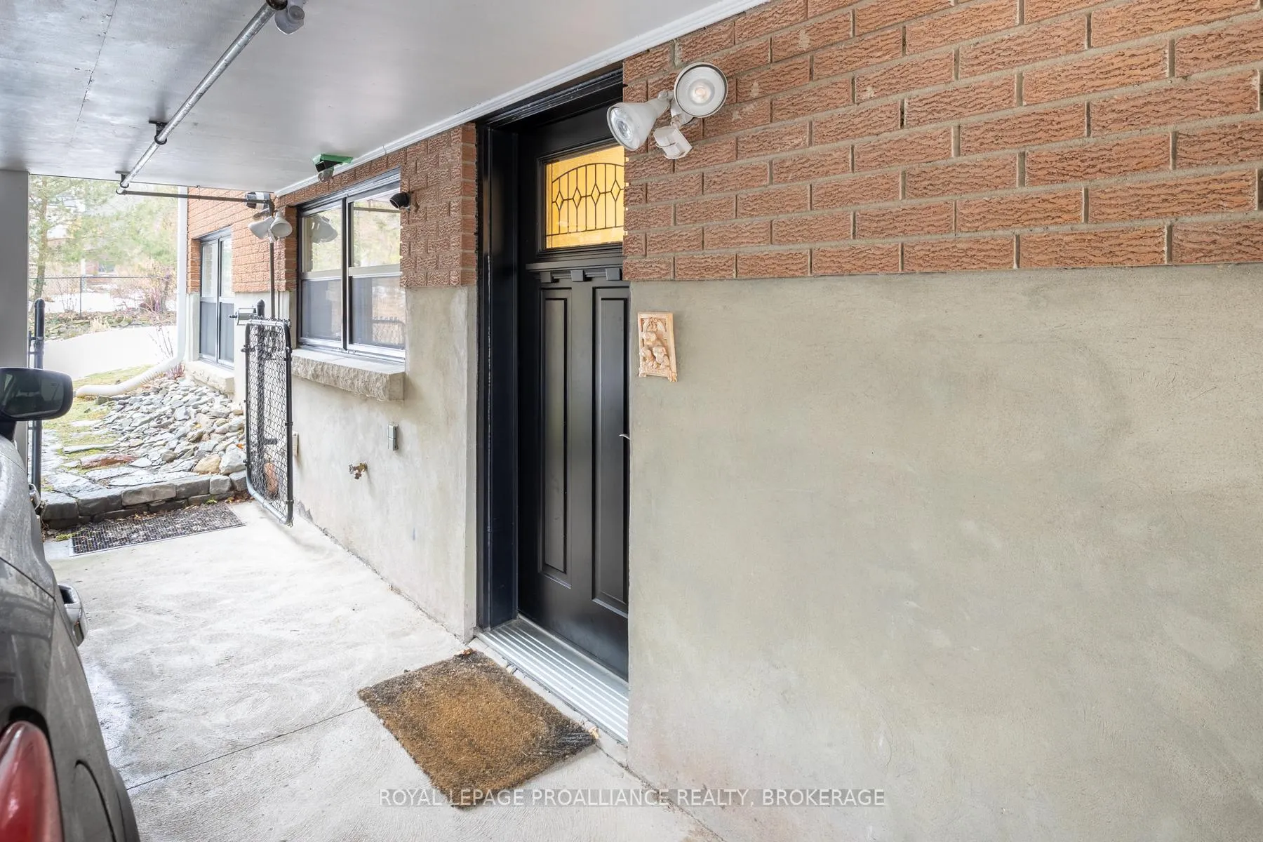 Photo 48 of 84 Beverley Street, Kingston, Central City East — HOMEH