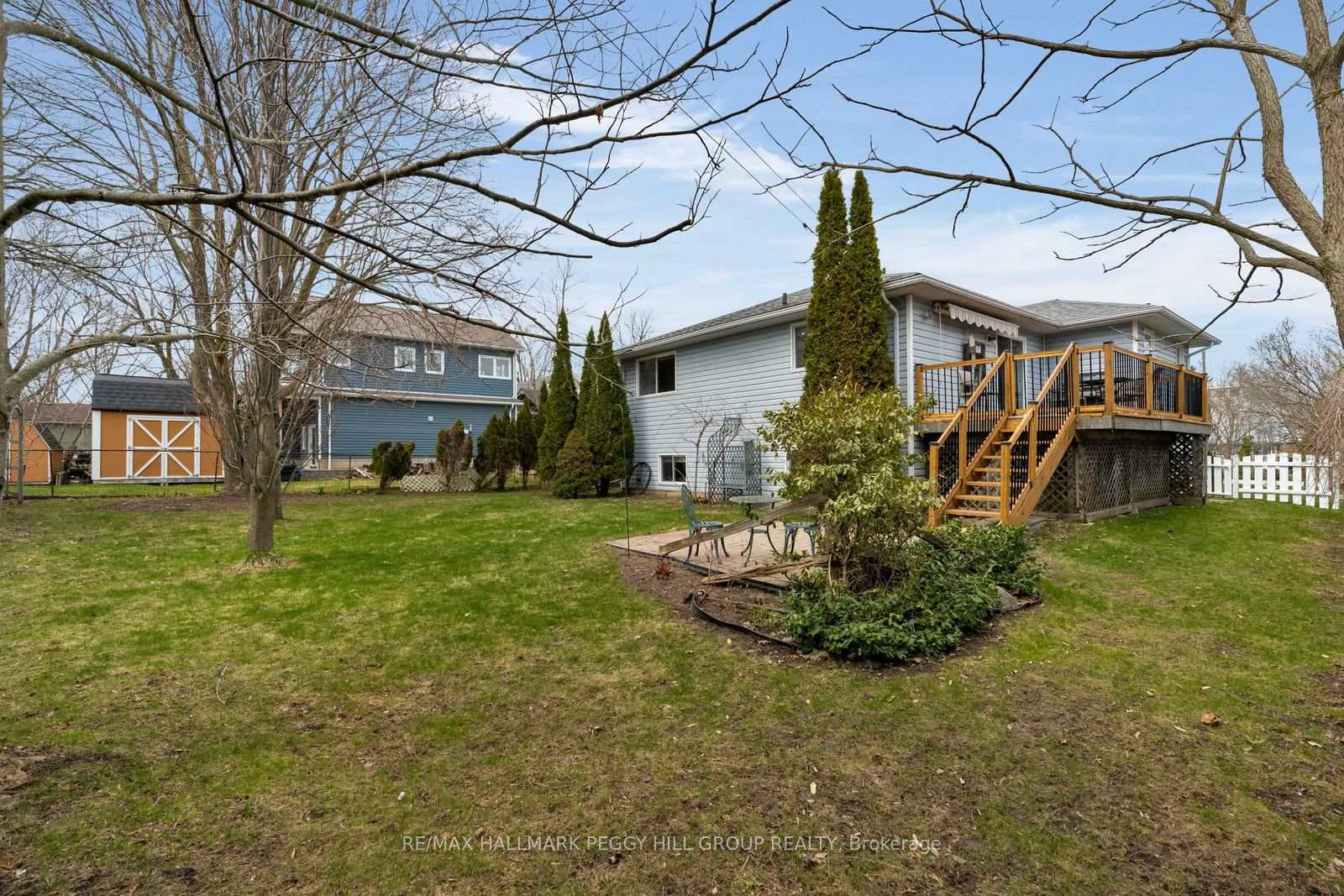 Photo 13 of 996 Arnold Street, Innisfil, Rural Innisfil — HOMEH