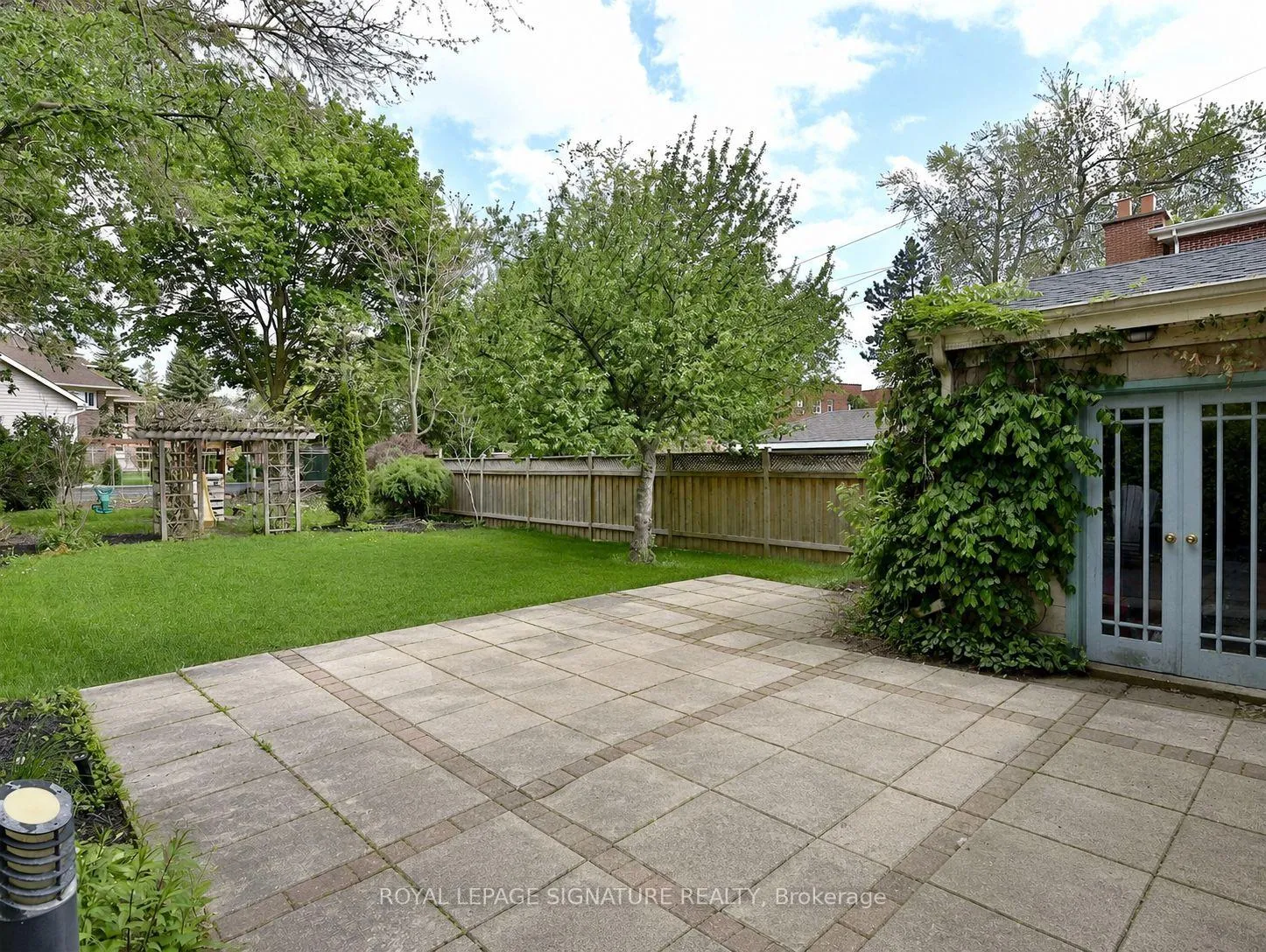 Photo 10 of 195 Pinewood Avenue, Toronto, Humewood-Cedarvale — HOMEH
