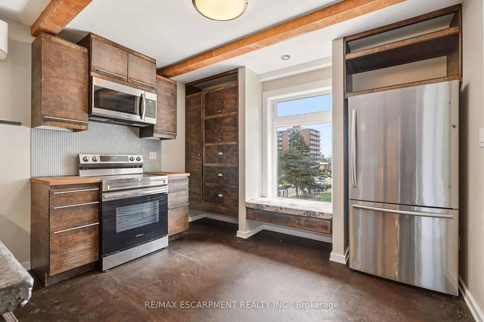 Photo 20 of 192 Catharine Street, Hamilton, Corktown — HOMEH