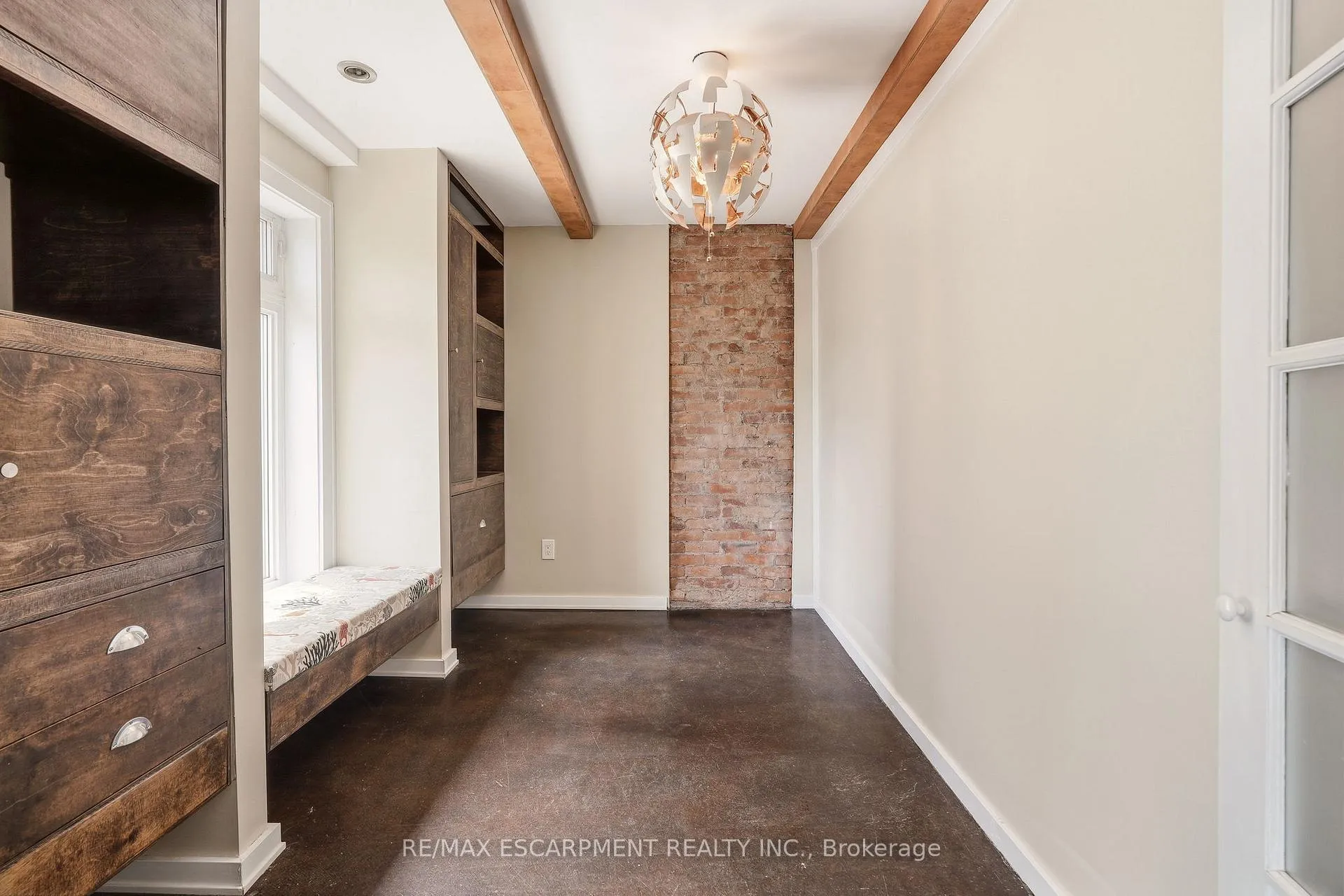 Photo 24 of 192 Catharine Street, Hamilton, Corktown — HOMEH