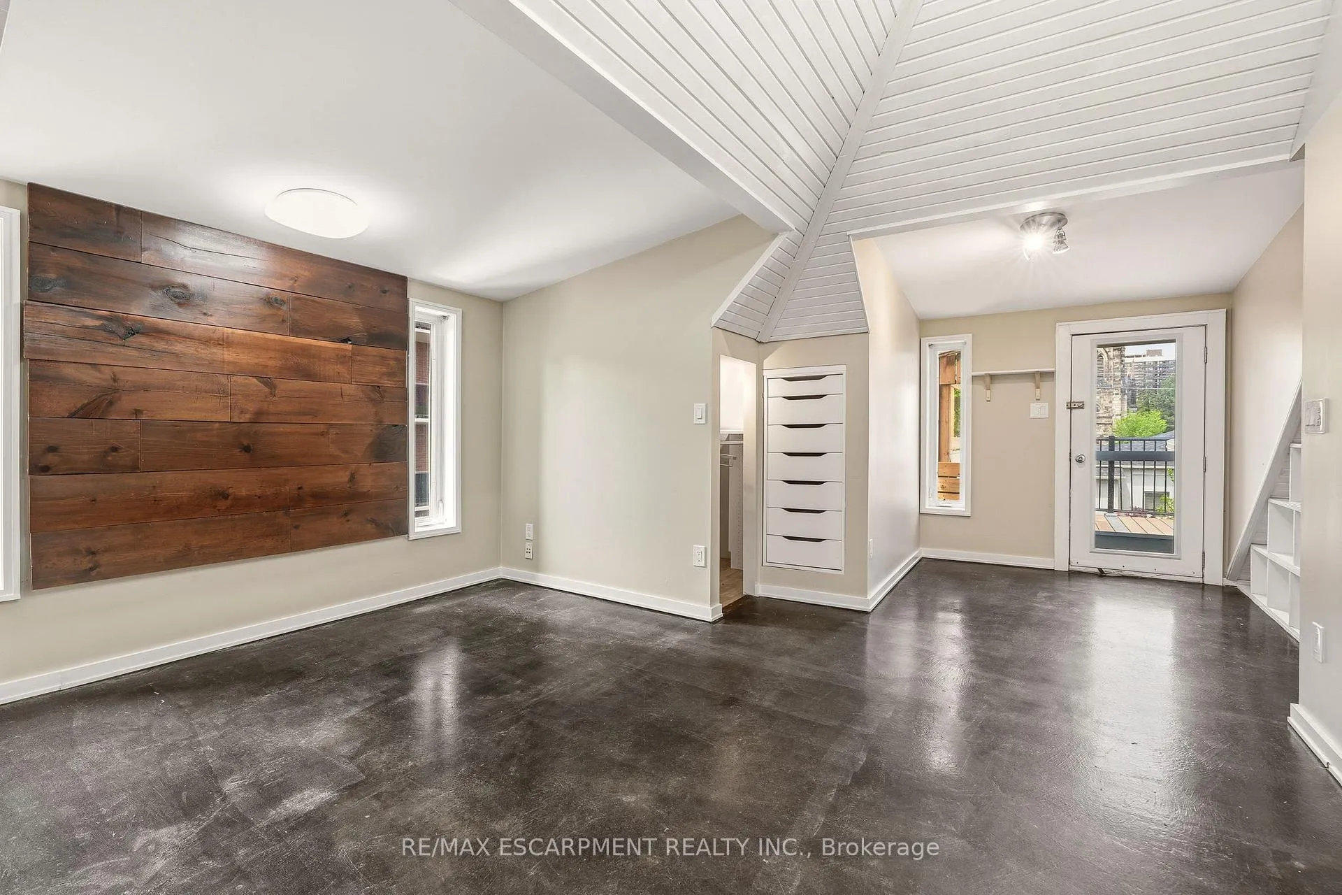 Photo 33 of 192 Catharine Street, Hamilton, Corktown — HOMEH