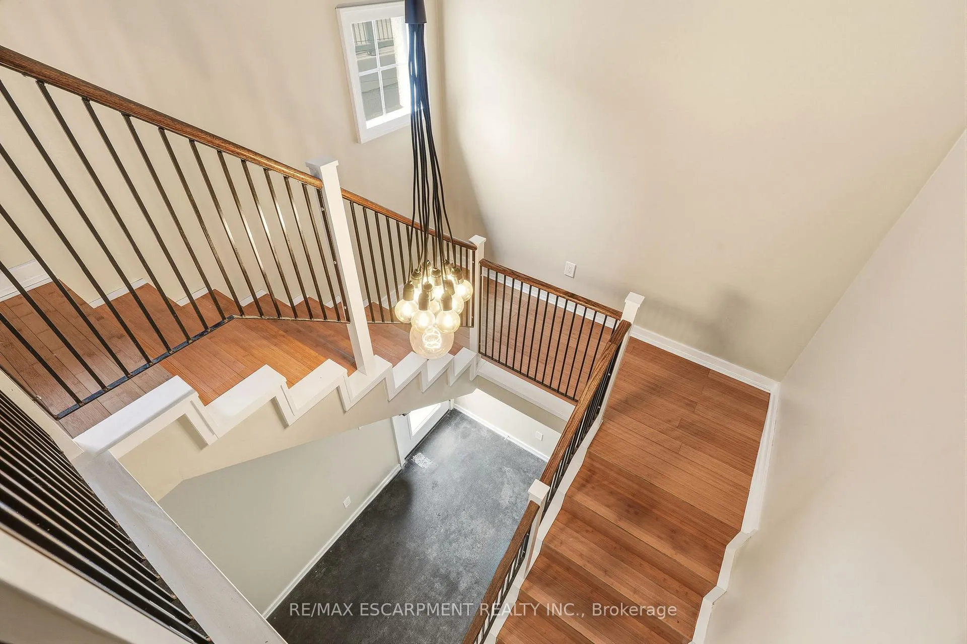 Photo 39 of 192 Catharine Street, Hamilton, Corktown — HOMEH