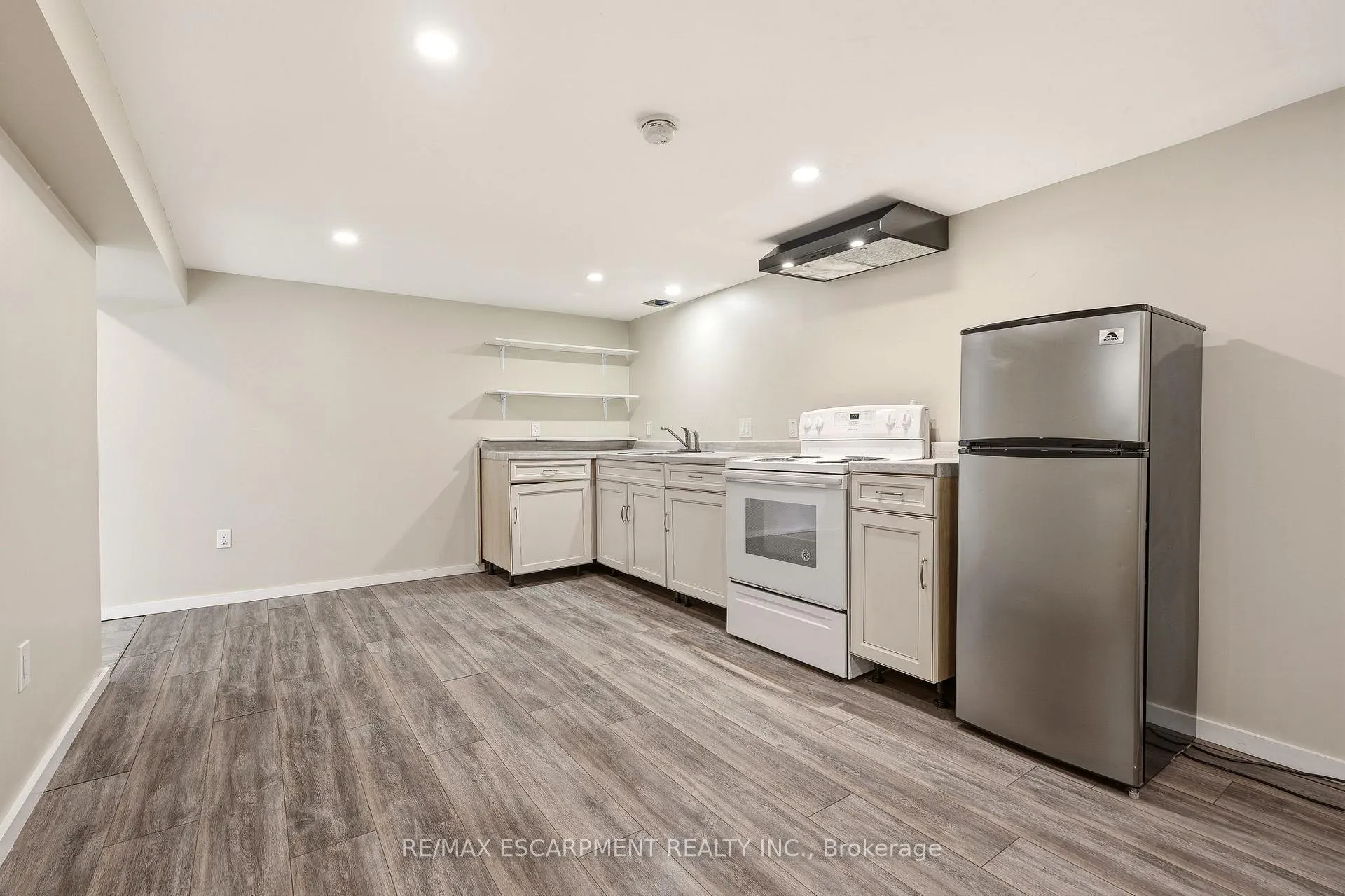 Photo 42 of 192 Catharine Street, Hamilton, Corktown — HOMEH