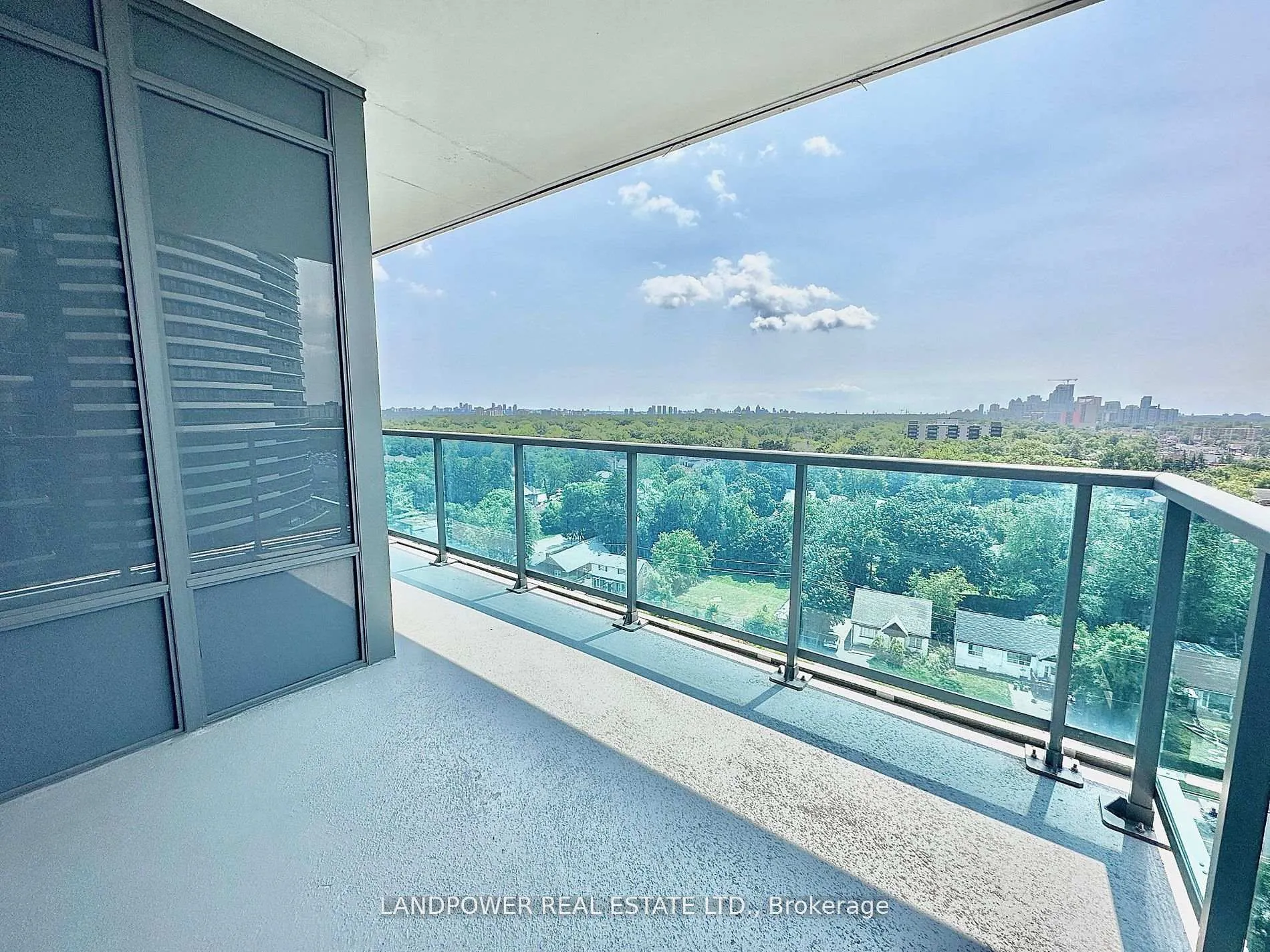 Photo 12 of Unit 1109, 7167 Yonge Street, Markham, Grandview — HOMEH