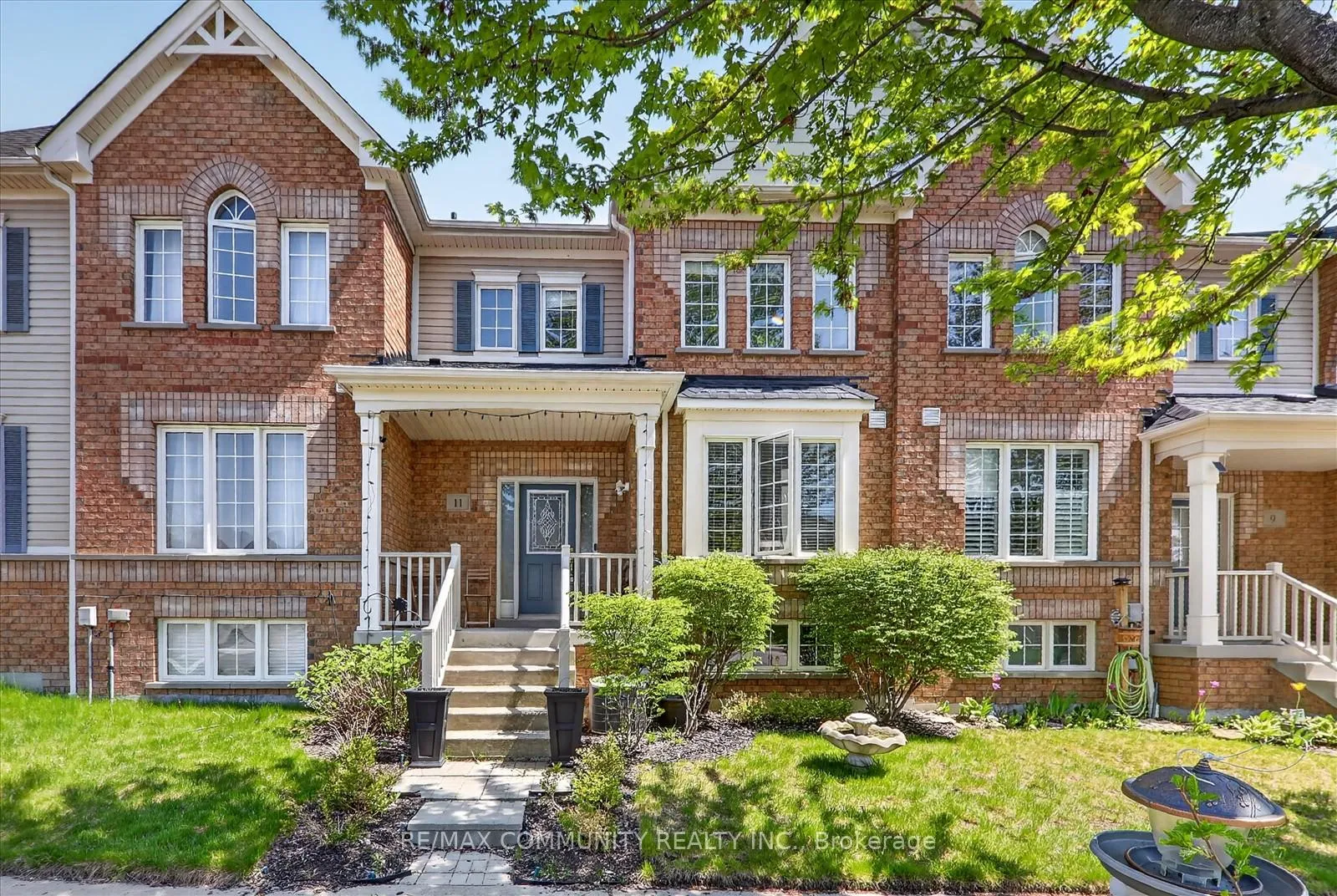 Photo 1 of 11 Schofield Gate, Ajax, Northeast Ajax — HOMEH