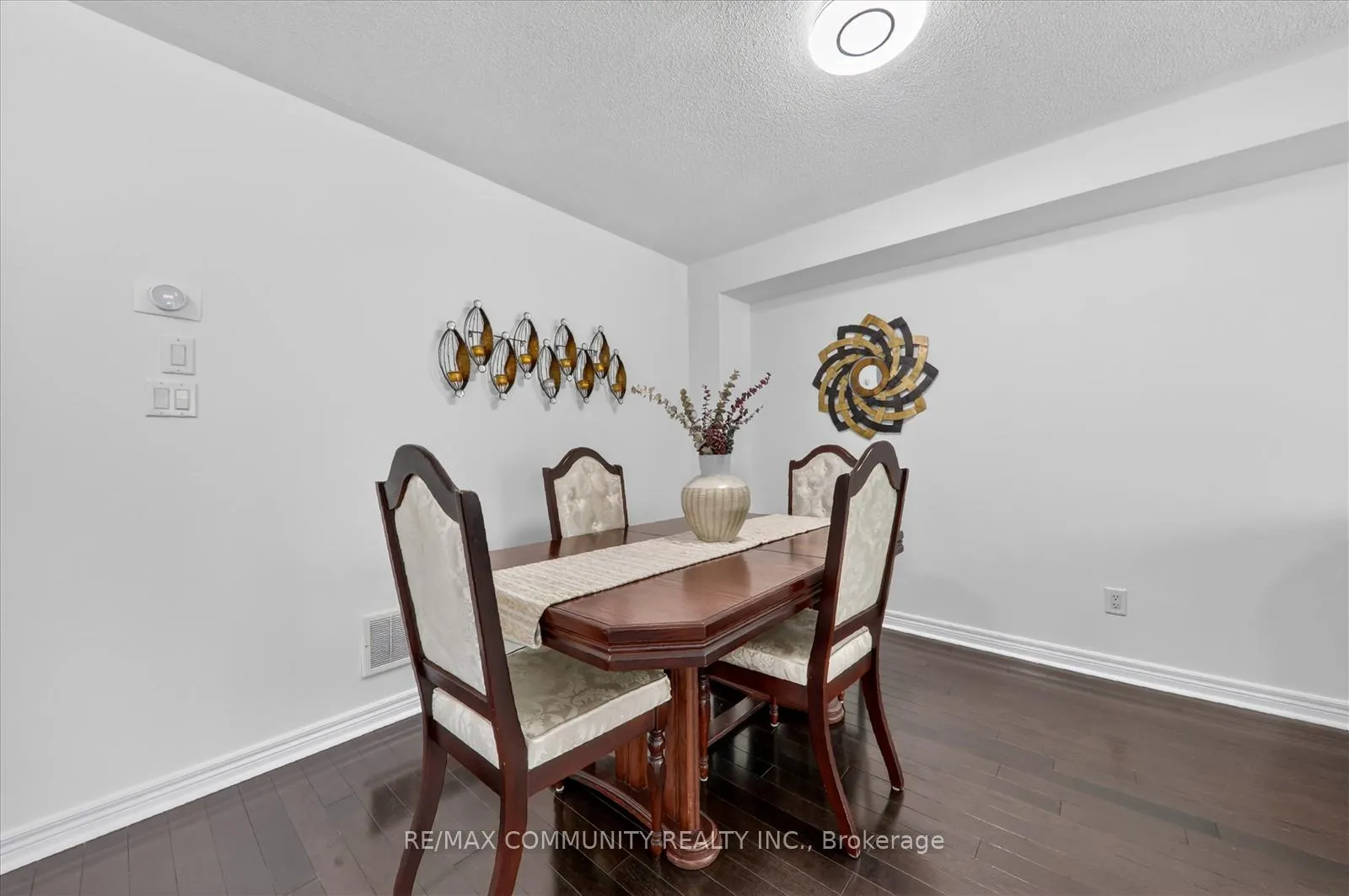 Photo 10 of 11 Schofield Gate, Ajax, Northeast Ajax — HOMEH