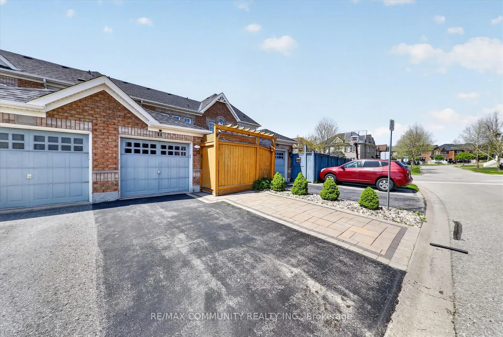 Photo 39 of 11 Schofield Gate, Ajax, Northeast Ajax — HOMEH