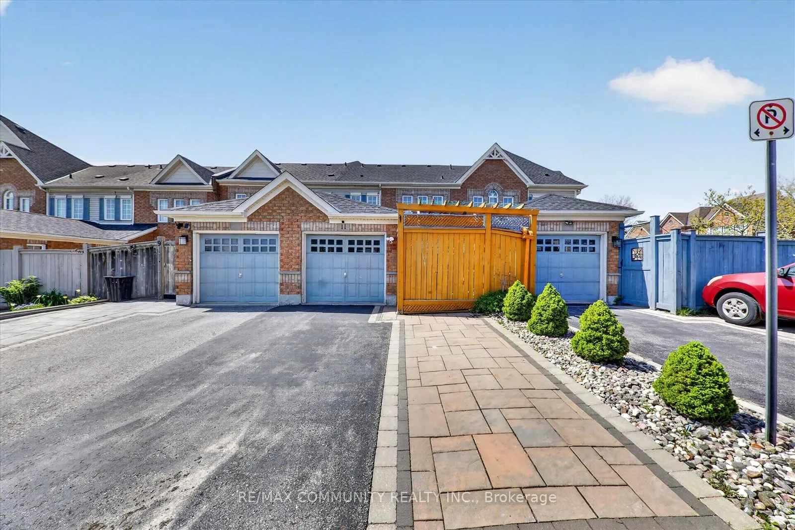 Photo 40 of 11 Schofield Gate, Ajax, Northeast Ajax — HOMEH