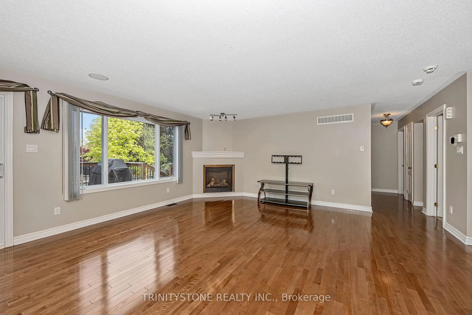 Photo 16 of 90 Sinclair Avenue, Carleton Place — HOMEH