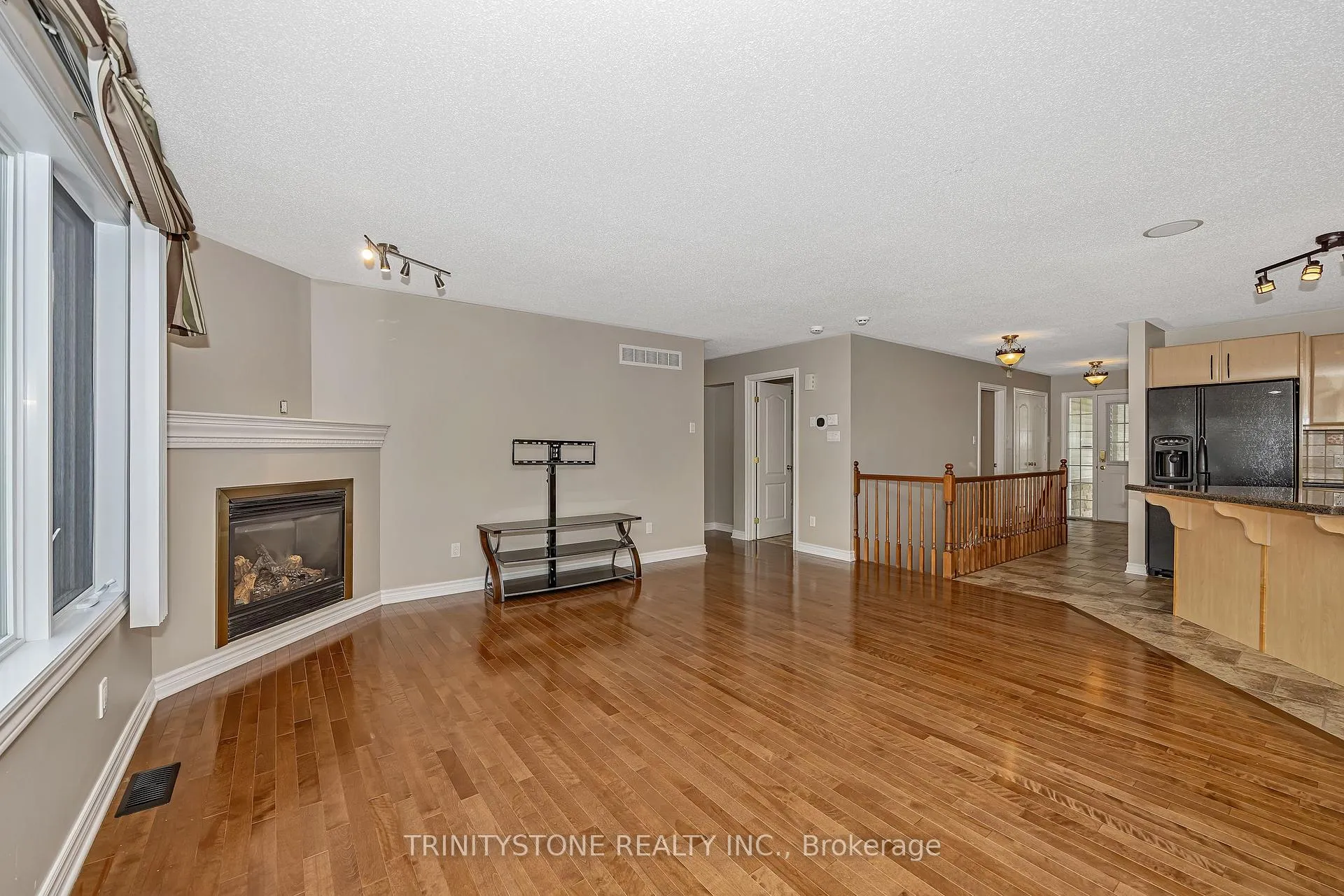 Photo 19 of 90 Sinclair Avenue, Carleton Place — HOMEH