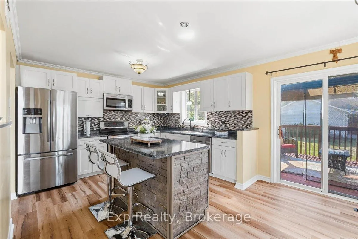 Photo 13 of 113 Deerfield Drive, Quinte West, Murray Ward — HOMEH