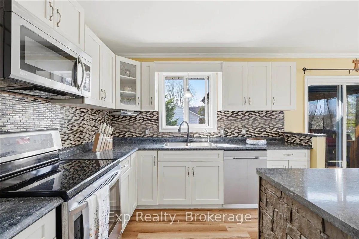 Photo 16 of 113 Deerfield Drive, Quinte West, Murray Ward — HOMEH