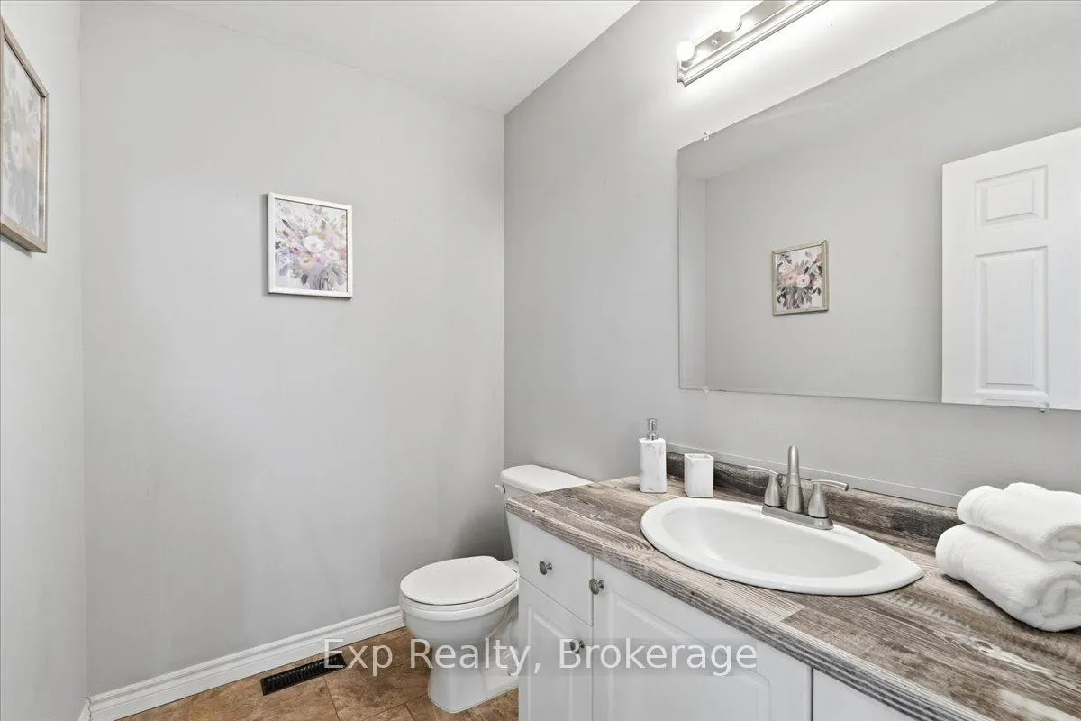 Photo 25 of 113 Deerfield Drive, Quinte West, Murray Ward — HOMEH