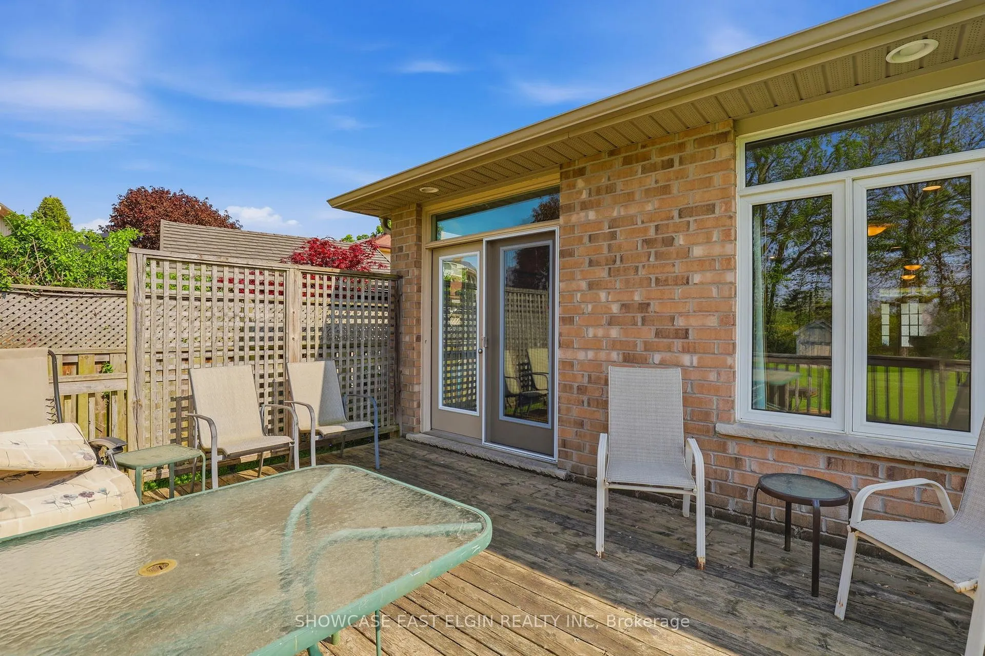 Photo 25 of 45 Treadwell Street, Aylmer — HOMEH