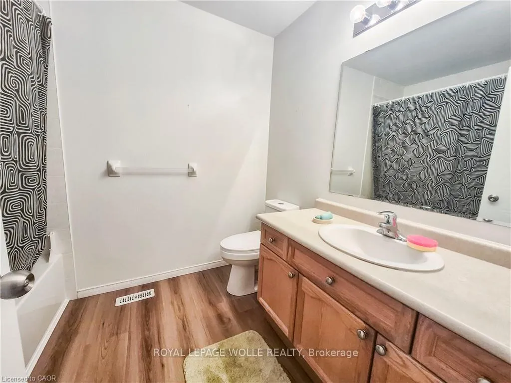 Photo 13 of 775 Karlsfeld Road, Waterloo — HOMEH