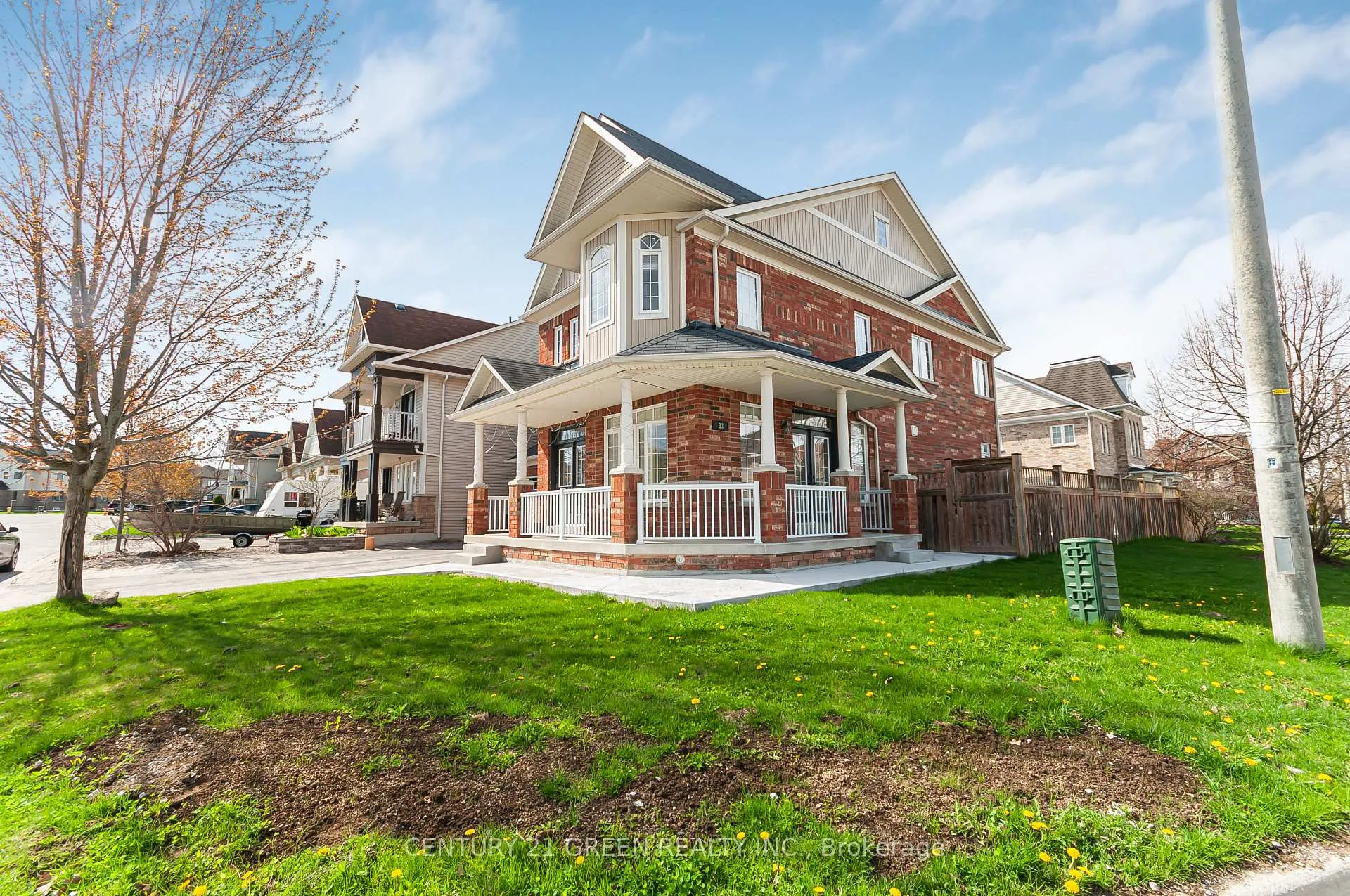 Photo 1 of 83 Diana Way, Barrie, Innis-Shore — HOMEH