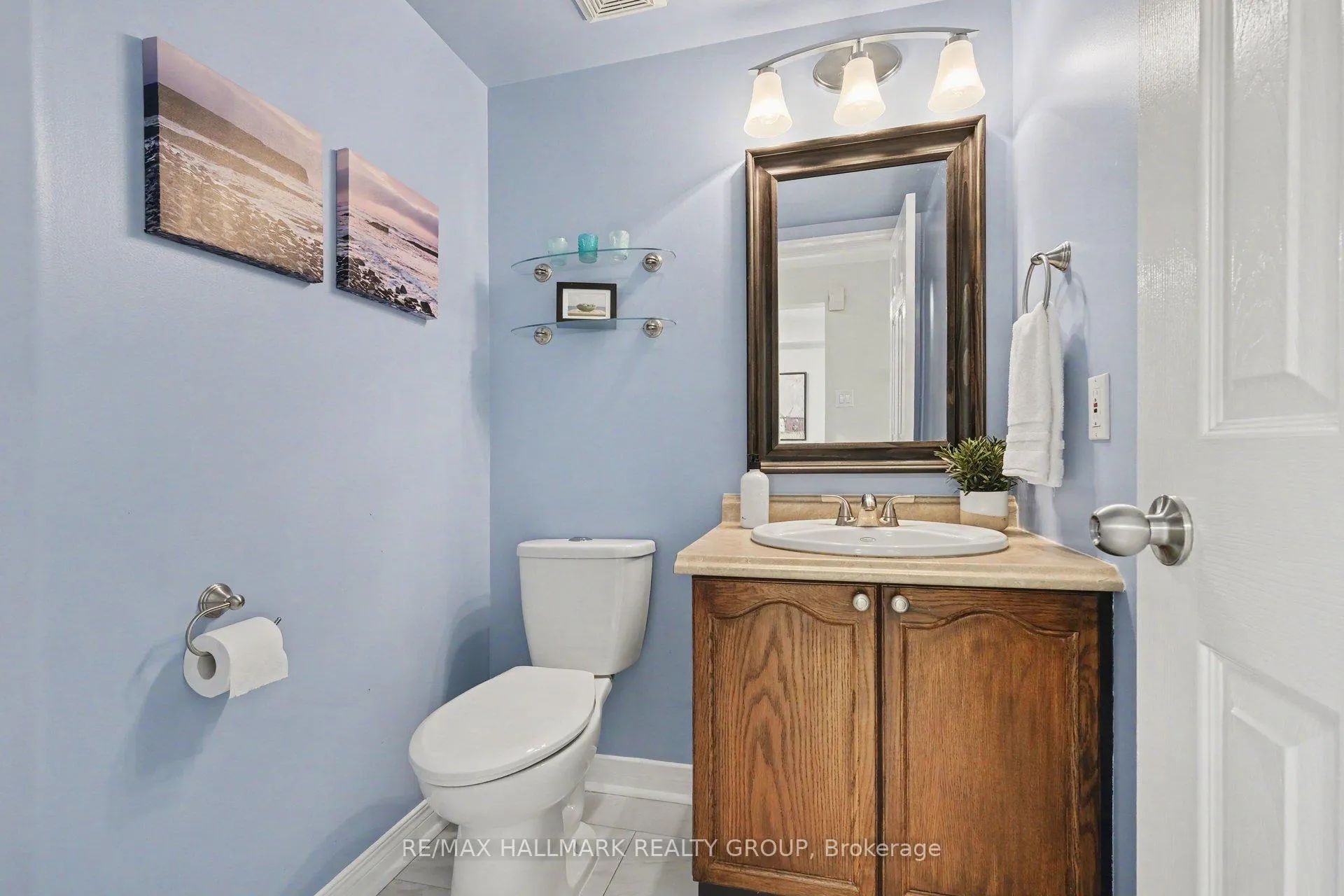 Photo 16 of 176 Hunterswood Crescent, Ottawa, Hunt Club Park — HOMEH