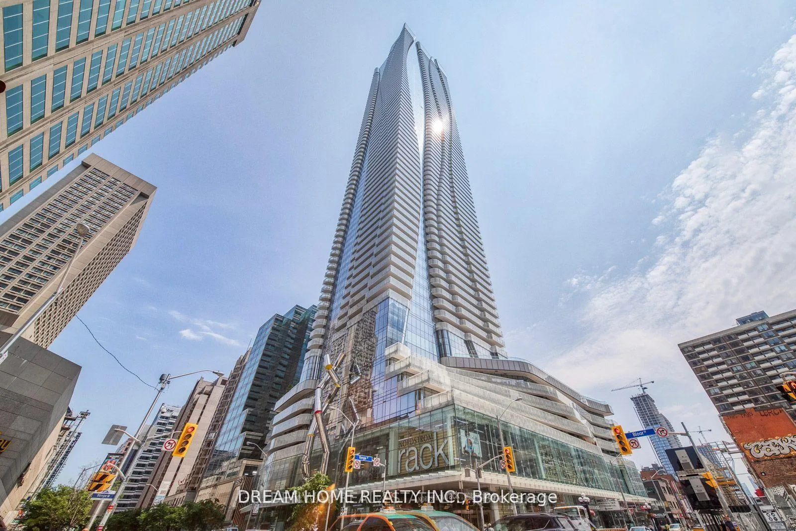 Photo 1 of Unit 3708, 1 Bloor Street E, Toronto, Church-Yonge Corridor — HOMEH