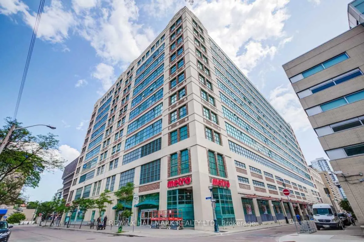 Front of Unit 1060, 155 dalhousie Street