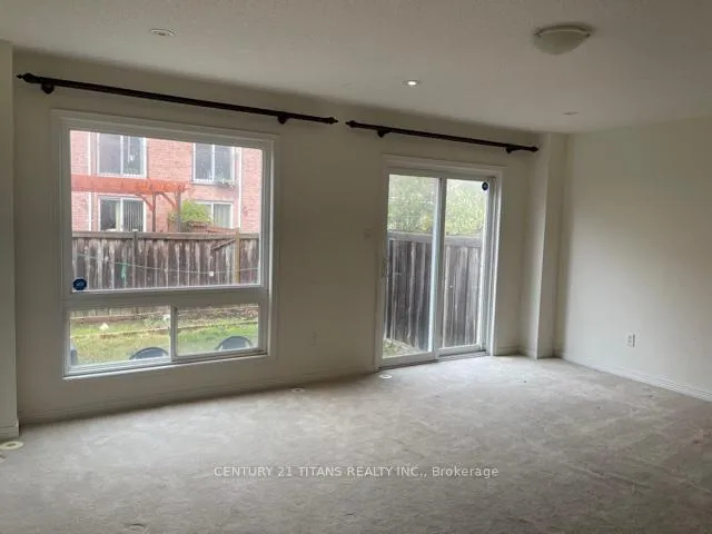 Photo 7 of 32 Etienne Street, Scarborough, Clairlea-Birchmount — HOMEH