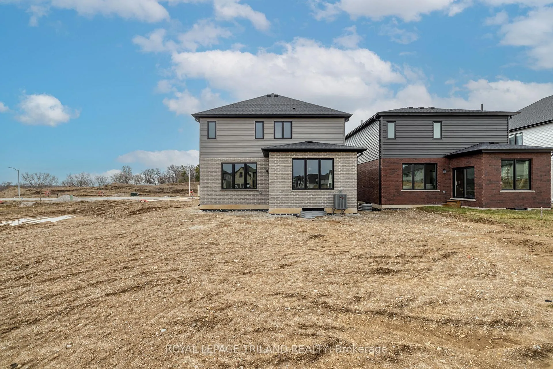 Photo 38 of 47 Allister Drive, Middlesex Centre, Rural Middlesex Centre — HOMEH