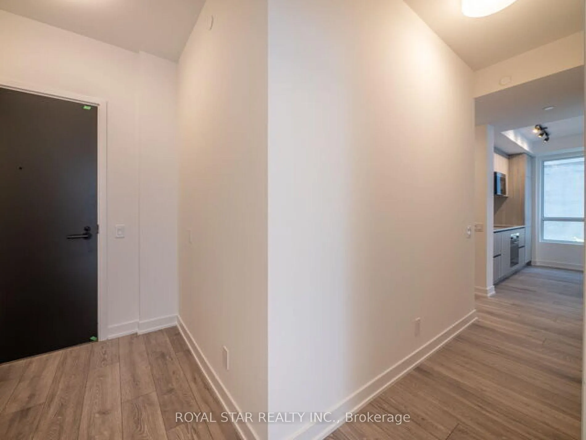 Photo 4 of Unit 518, 108 Peter Street, Toronto, Waterfront Communities — HOMEH