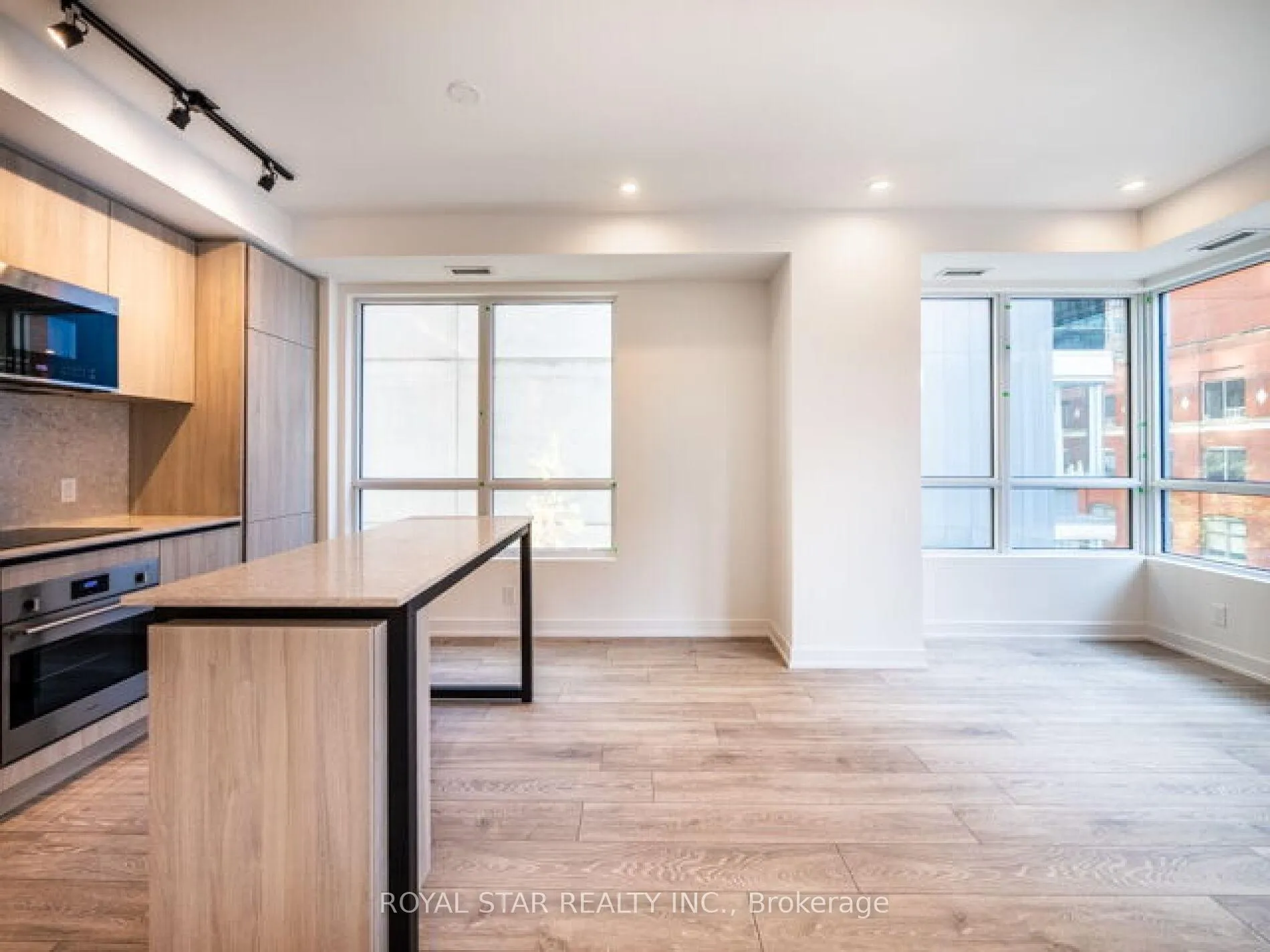 Photo 12 of Unit 518, 108 Peter Street, Toronto, Waterfront Communities — HOMEH