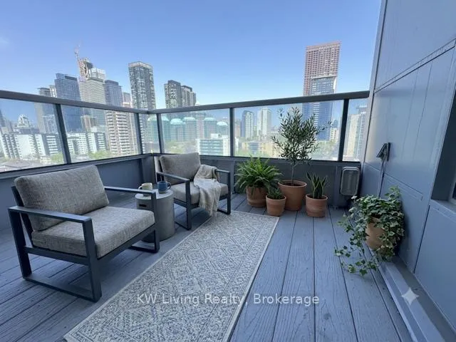 Photo 10 of Unit 1010, 500 Sherbourne Street, Toronto, North St. James Town — HOMEH