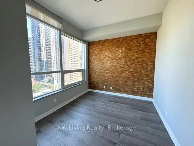 Photo 17 of Unit 1010, 500 Sherbourne Street, Toronto, North St. James Town — HOMEH