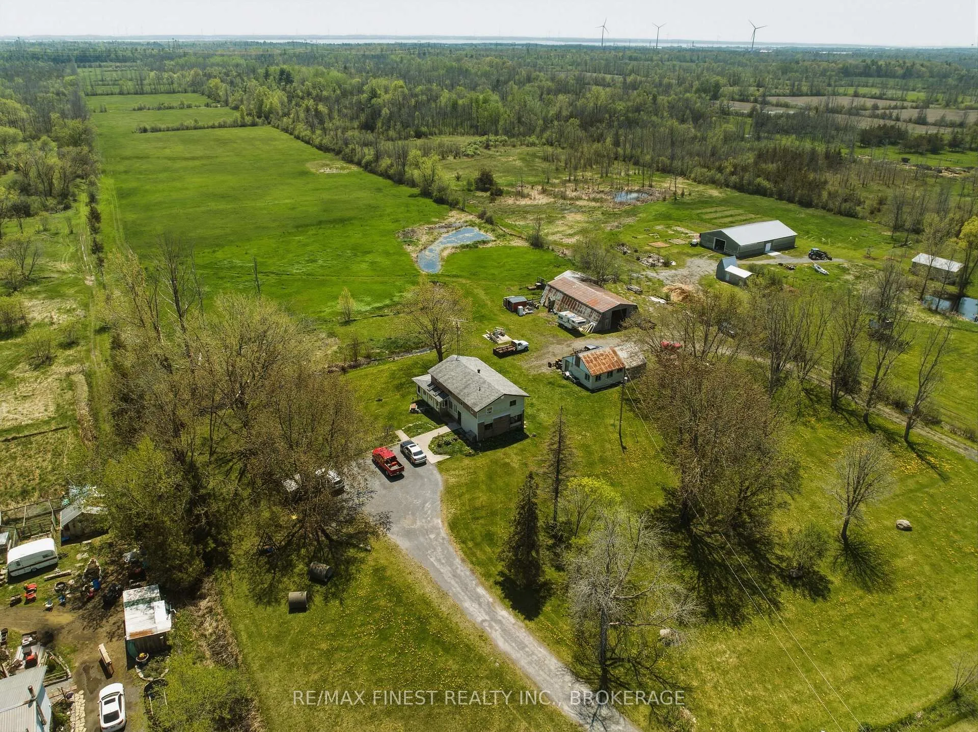 Photo 5 of 602 Caton Road, Loyalist, Lennox and Addington - South — HOMEH