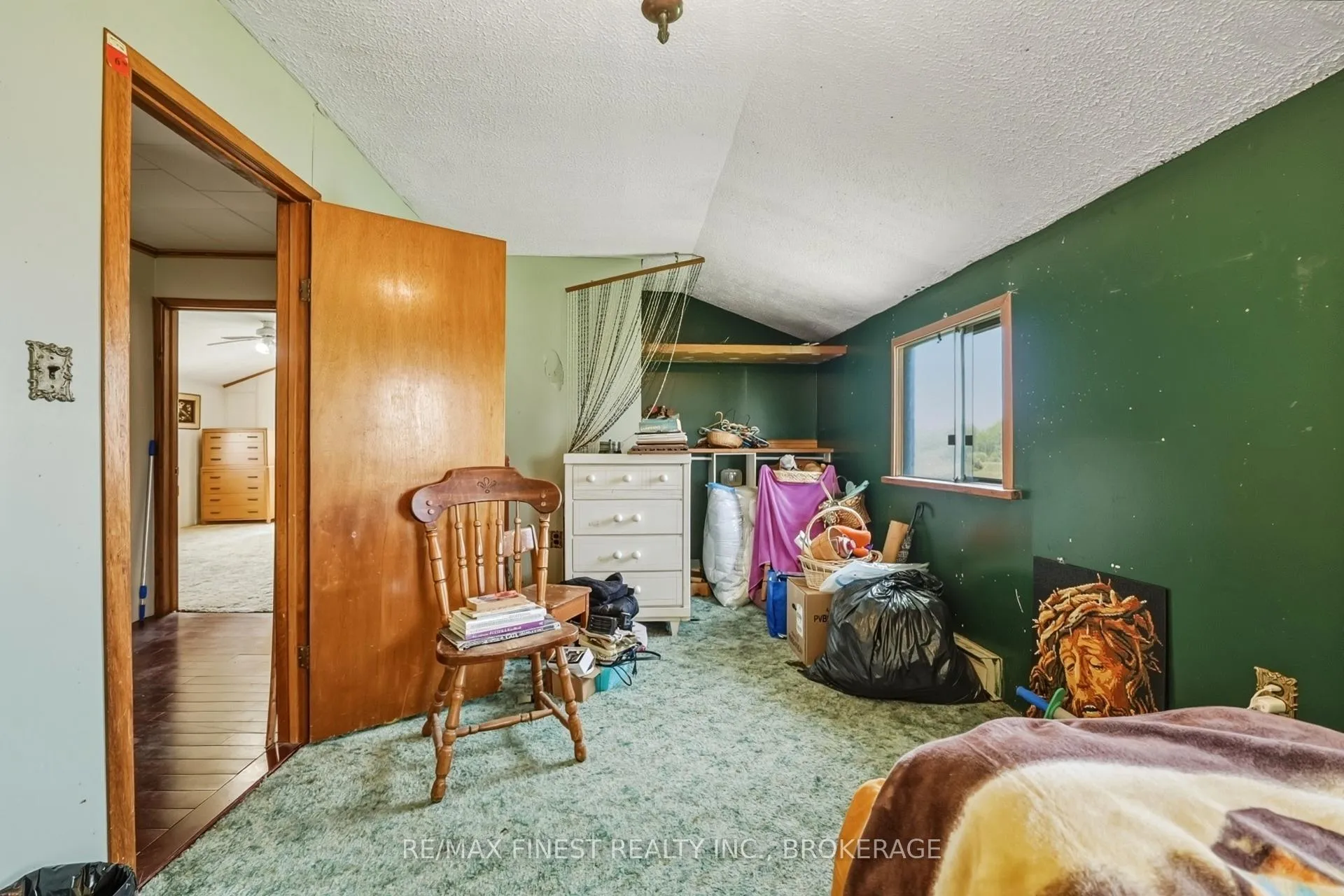 Photo 21 of 602 Caton Road, Loyalist, Lennox and Addington - South — HOMEH
