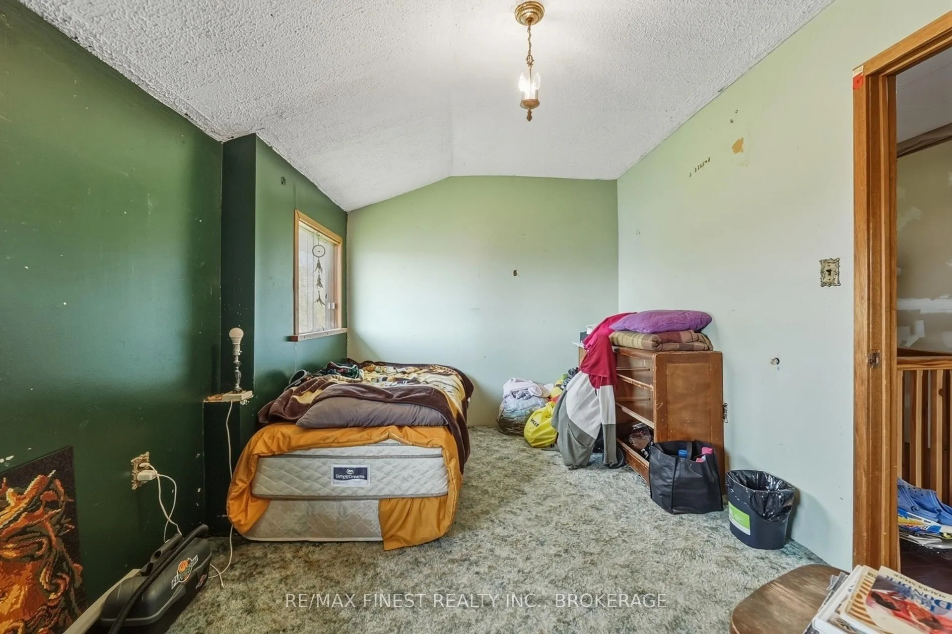 Photo 22 of 602 Caton Road, Loyalist, Lennox and Addington - South — HOMEH