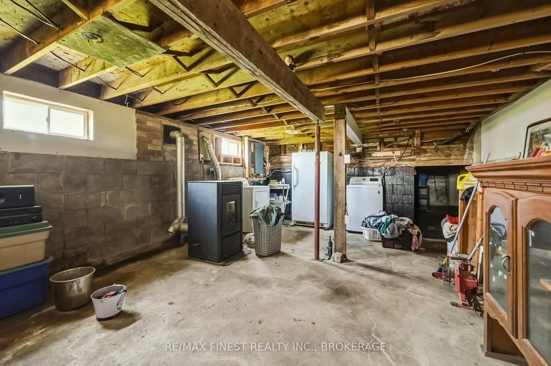 Photo 30 of 602 Caton Road, Loyalist, Lennox and Addington - South — HOMEH