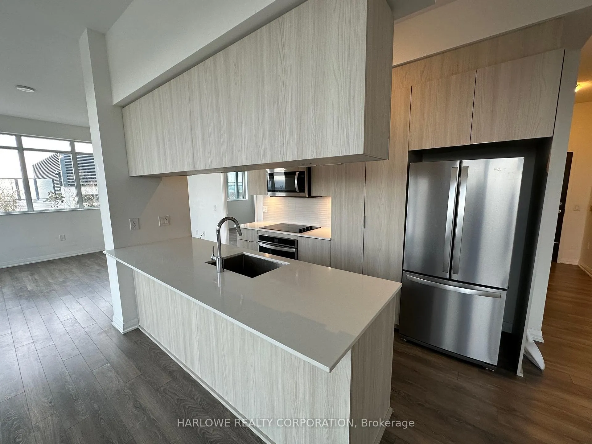 Photo 1 of Unit 911, 99 Eagle Rock Way, Vaughan, Rural Vaughan — HOMEH