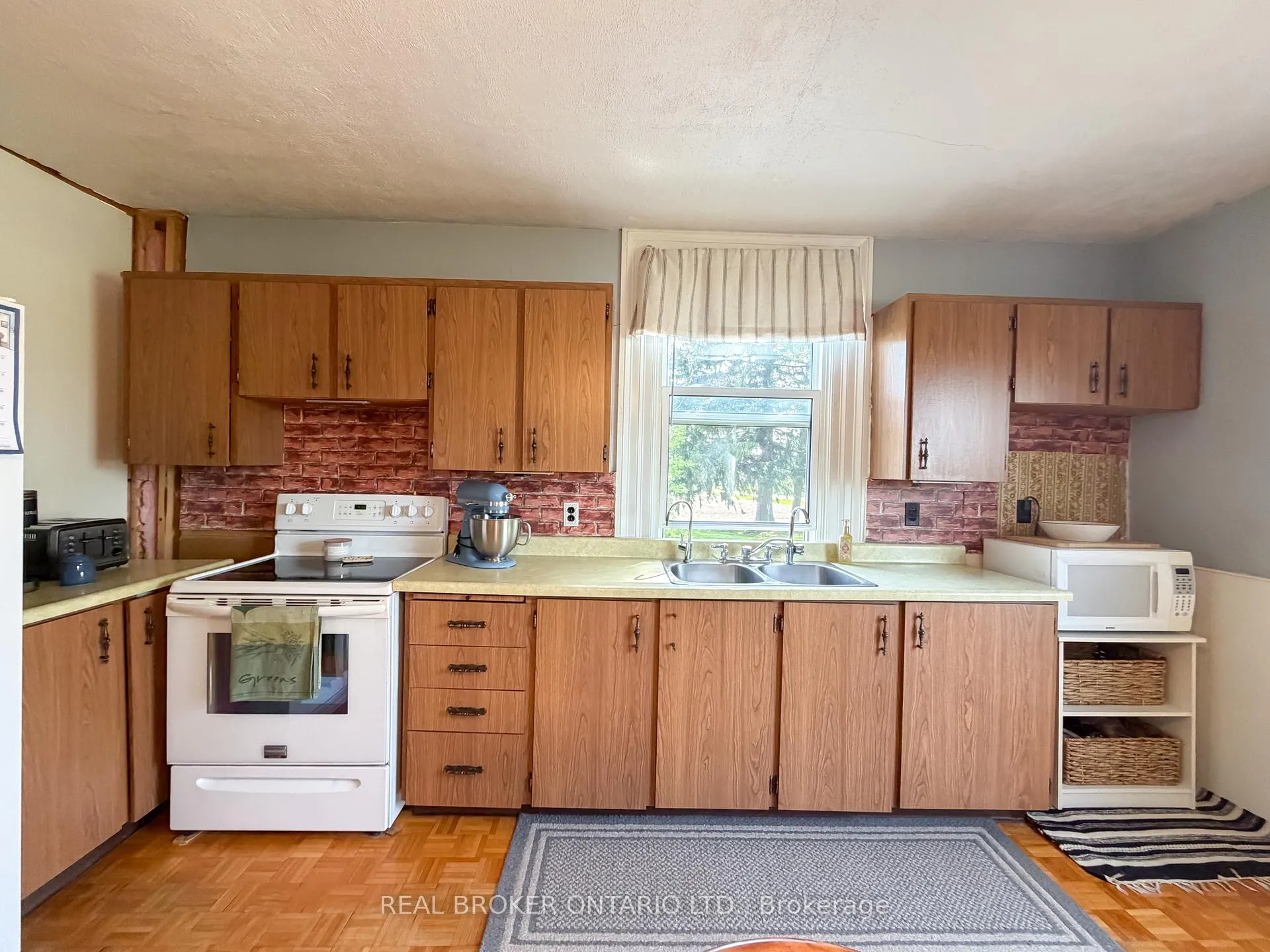 Photo 18 of 479 8 Line, Elizabethtown-Kitley, Elizabethtown Kitley (Old K.) Twp — HOMEH
