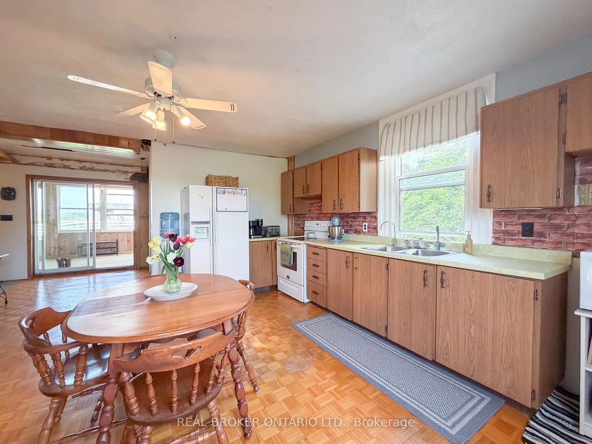 Photo 19 of 479 8 Line, Elizabethtown-Kitley, Elizabethtown Kitley (Old K.) Twp — HOMEH