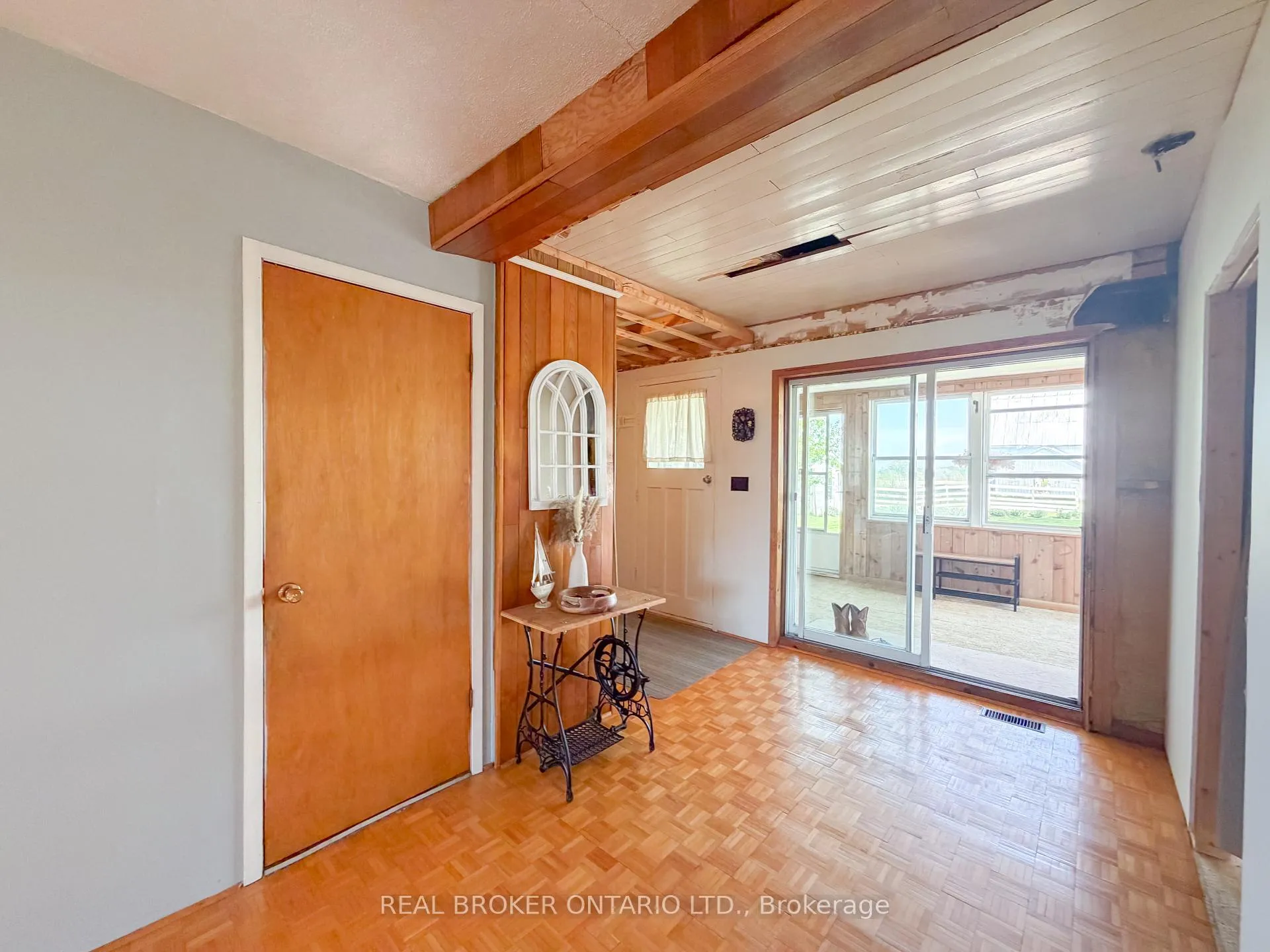 Photo 20 of 479 8 Line, Elizabethtown-Kitley, Elizabethtown Kitley (Old K.) Twp — HOMEH