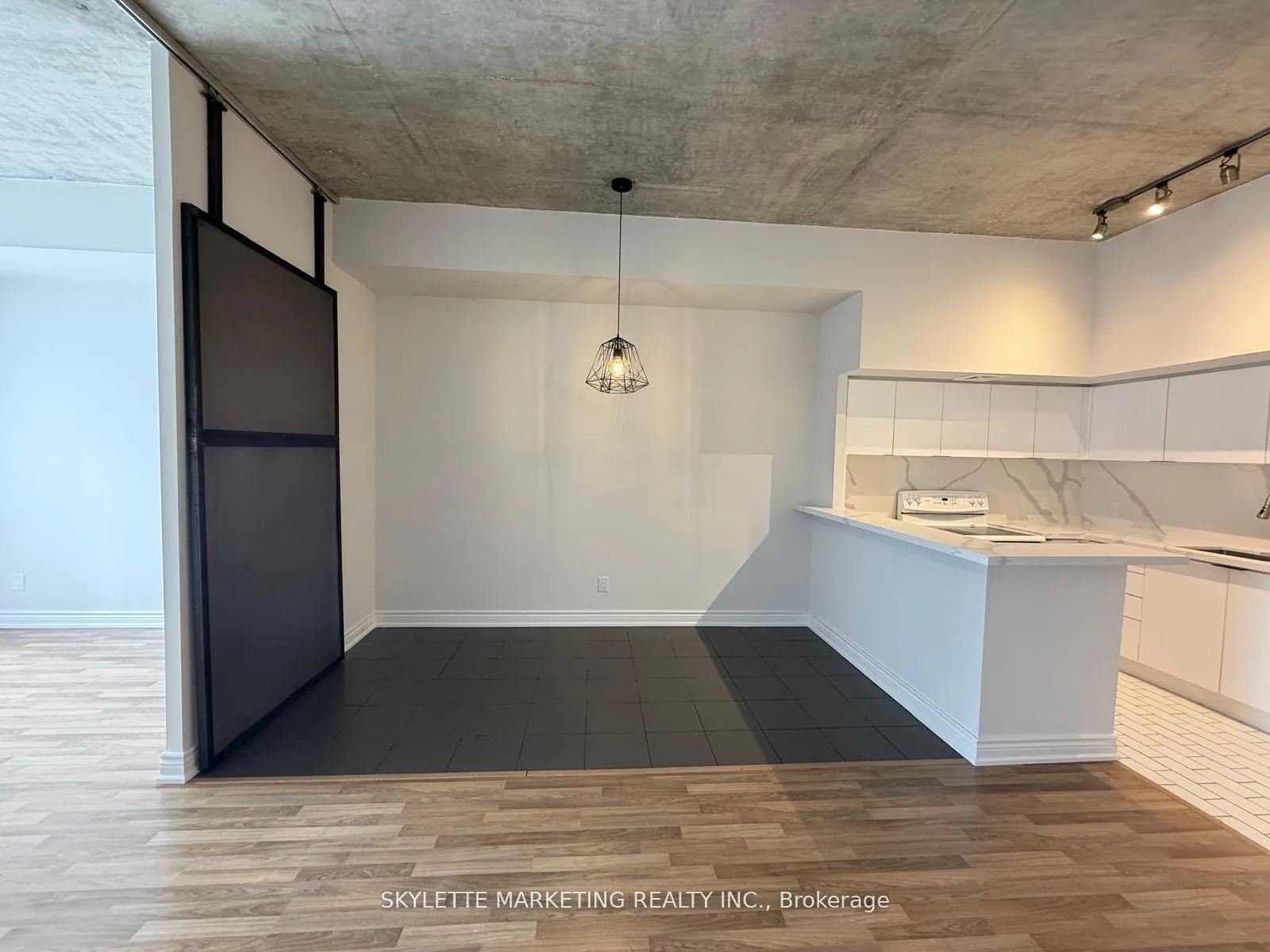 Photo 14 of Unit 3022, 25 The Esplanade, Toronto, Waterfront Communities — HOMEH