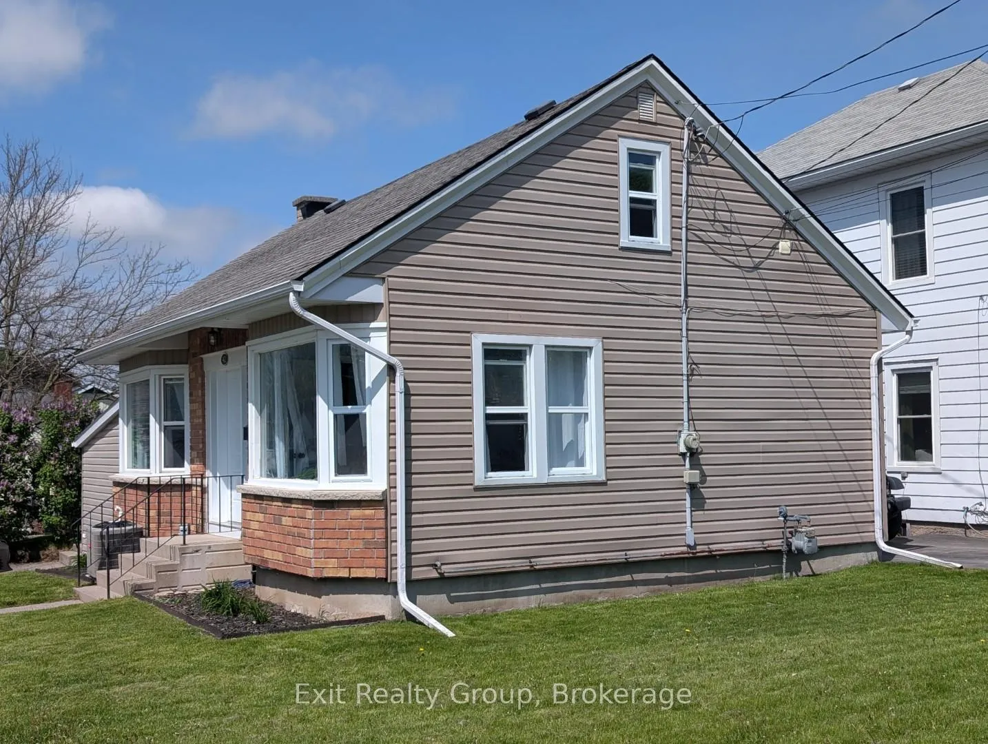 Photo 2 of 42 McGill Street, Quinte West, Trenton Ward — HOMEH