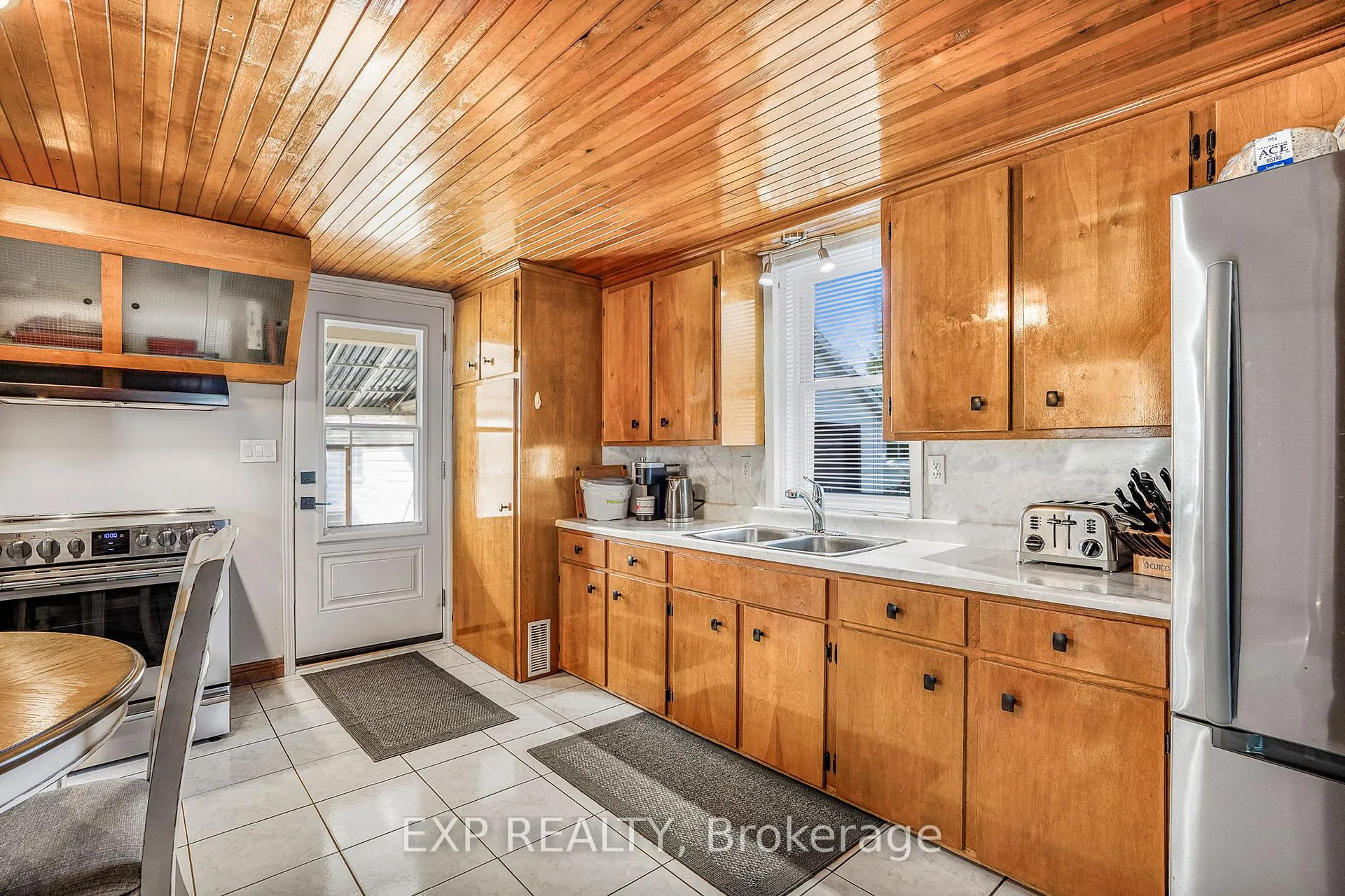 Photo 7 of 26 Alexander Street W, North Glengarry, Maxville — HOMEH