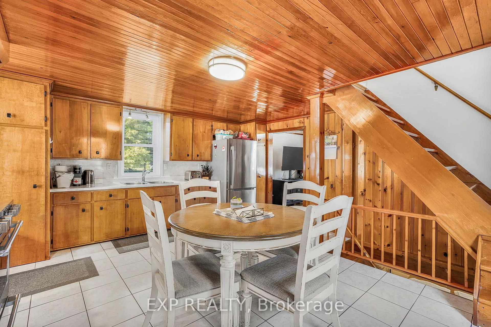 Photo 10 of 26 Alexander Street W, North Glengarry, Maxville — HOMEH