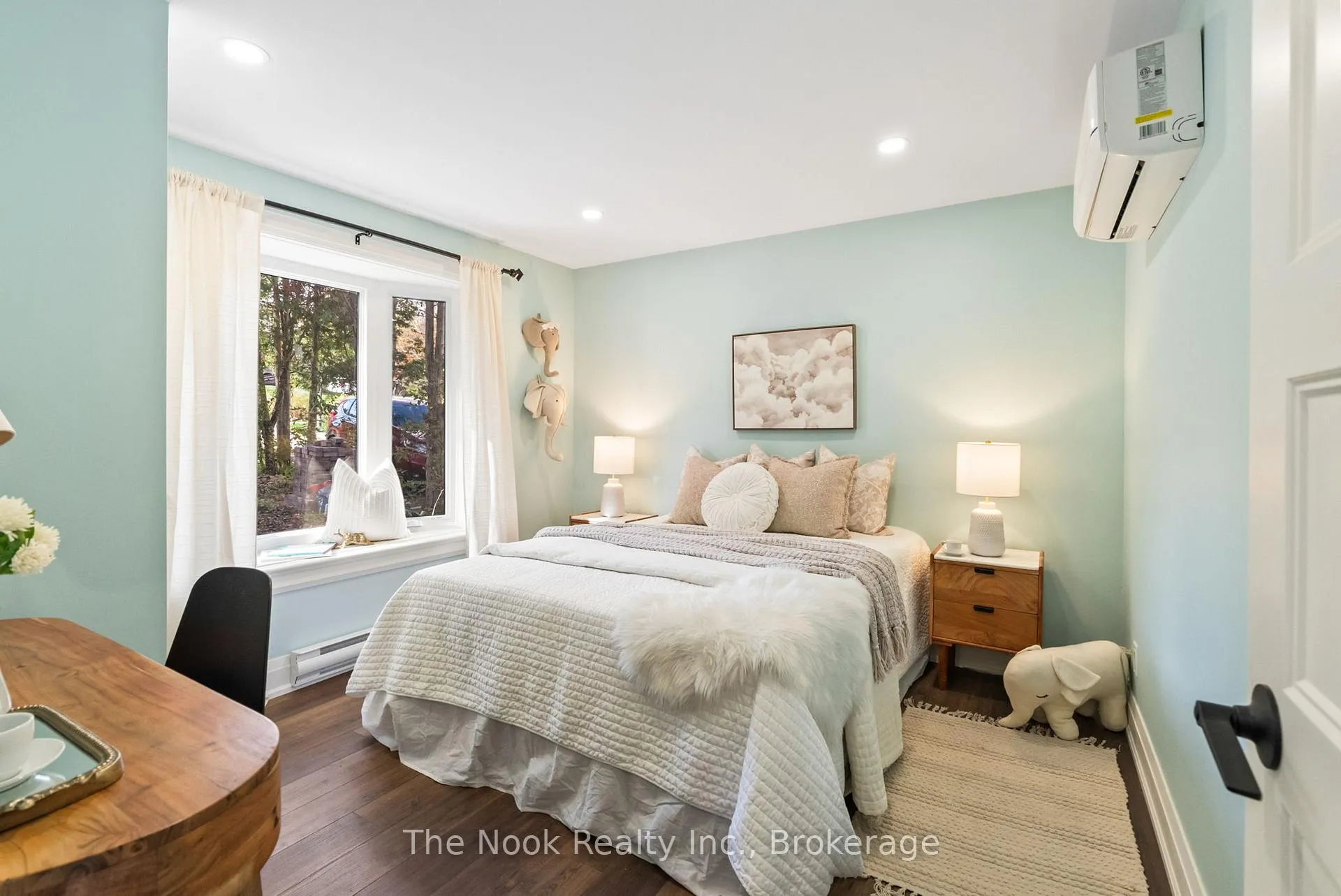 Photo 17 of 55 Honey's Beach Road, Scugog, Port Perry — HOMEH