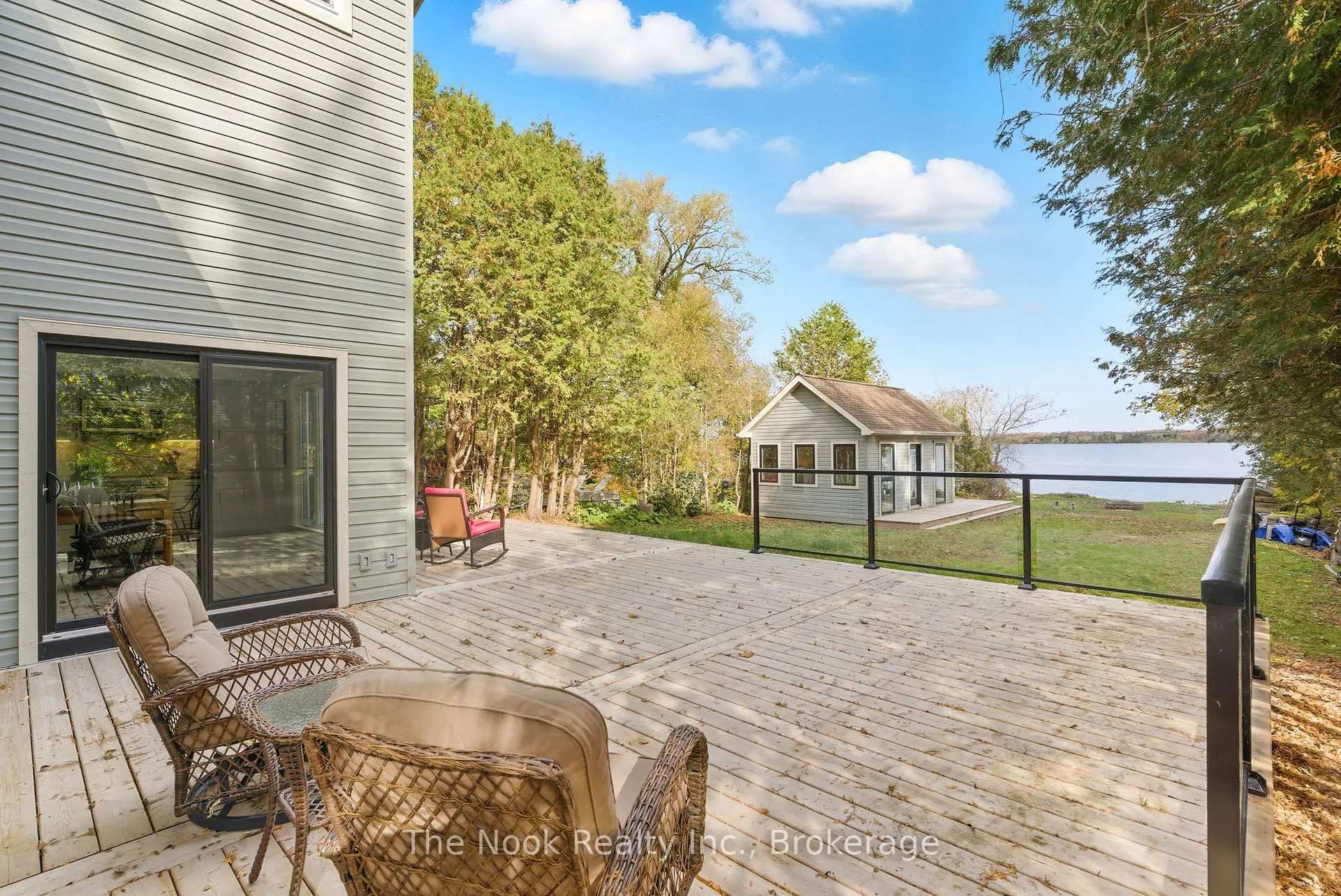 Photo 34 of 55 Honey's Beach Road, Scugog, Port Perry — HOMEH