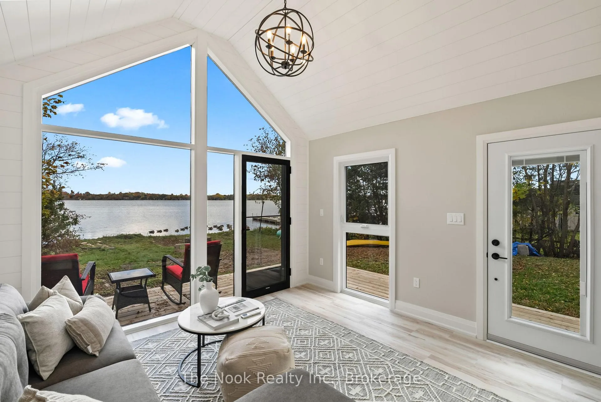 Photo 37 of 55 Honey's Beach Road, Scugog, Port Perry — HOMEH
