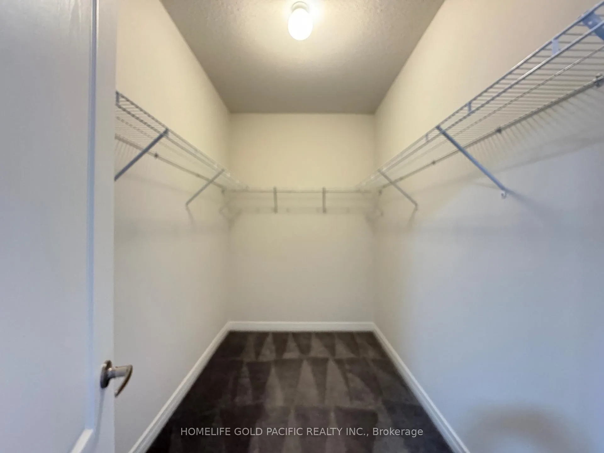 Photo 12 of 30 Hancock Street, Aurora, Rural Aurora — HOMEH