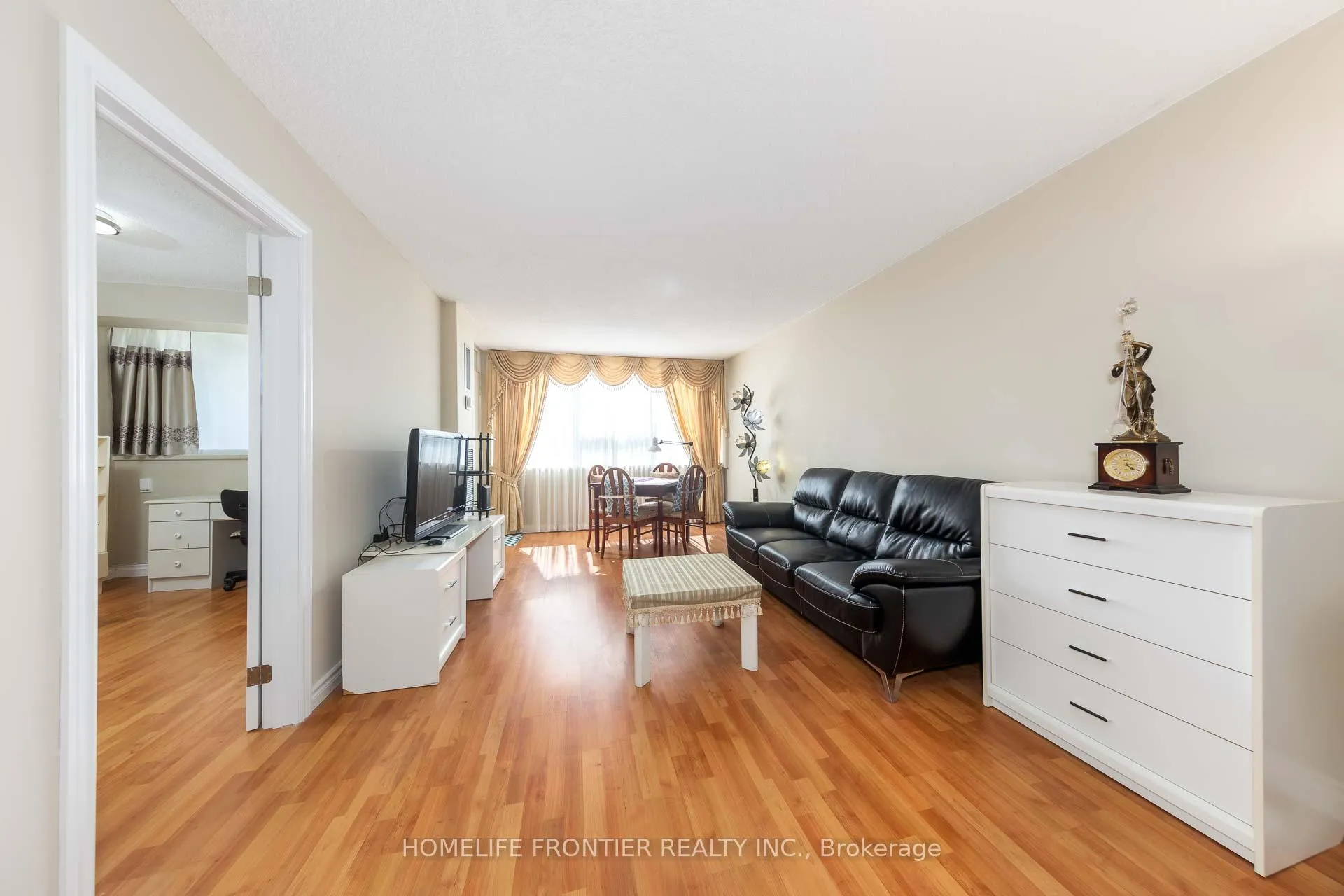 Front of Unit 706, 45 Silver Springs Boulevard