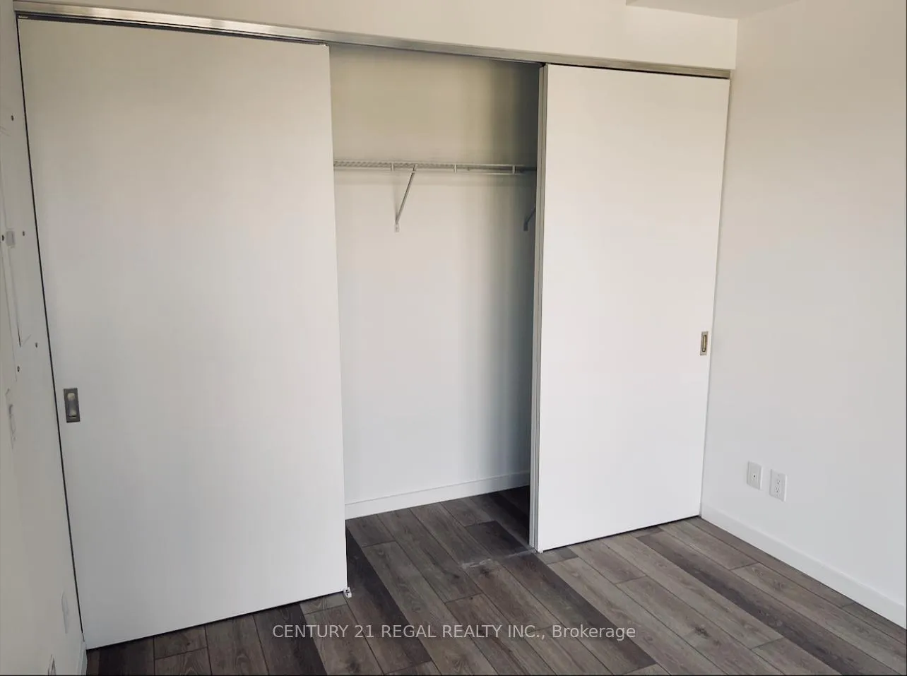 Photo 15 of Unit 302, 7 Smith Crescent, Etobicoke, Stonegate-Queensway — HOMEH